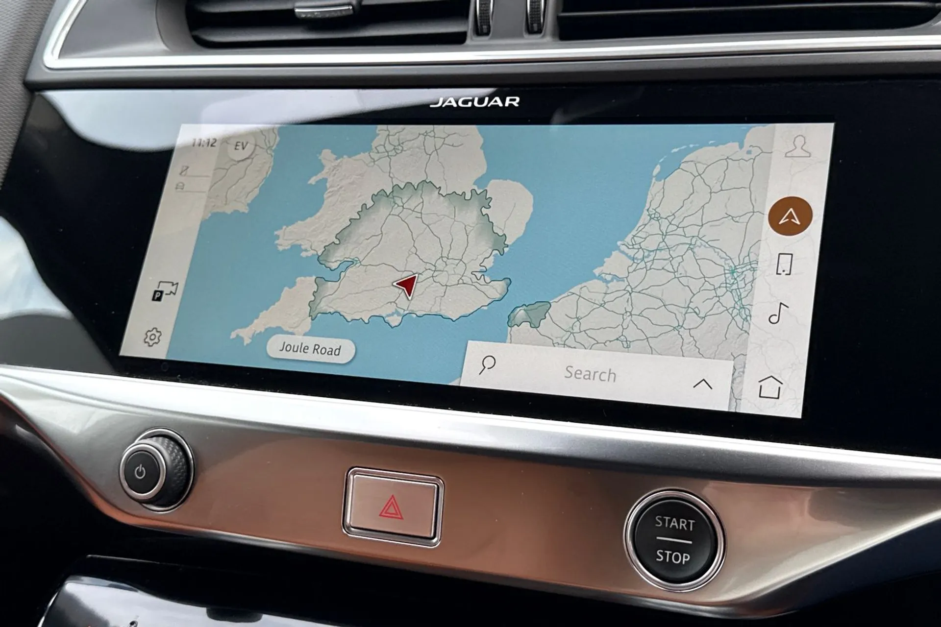 Jaguar I-PACE thumbnail image number 31