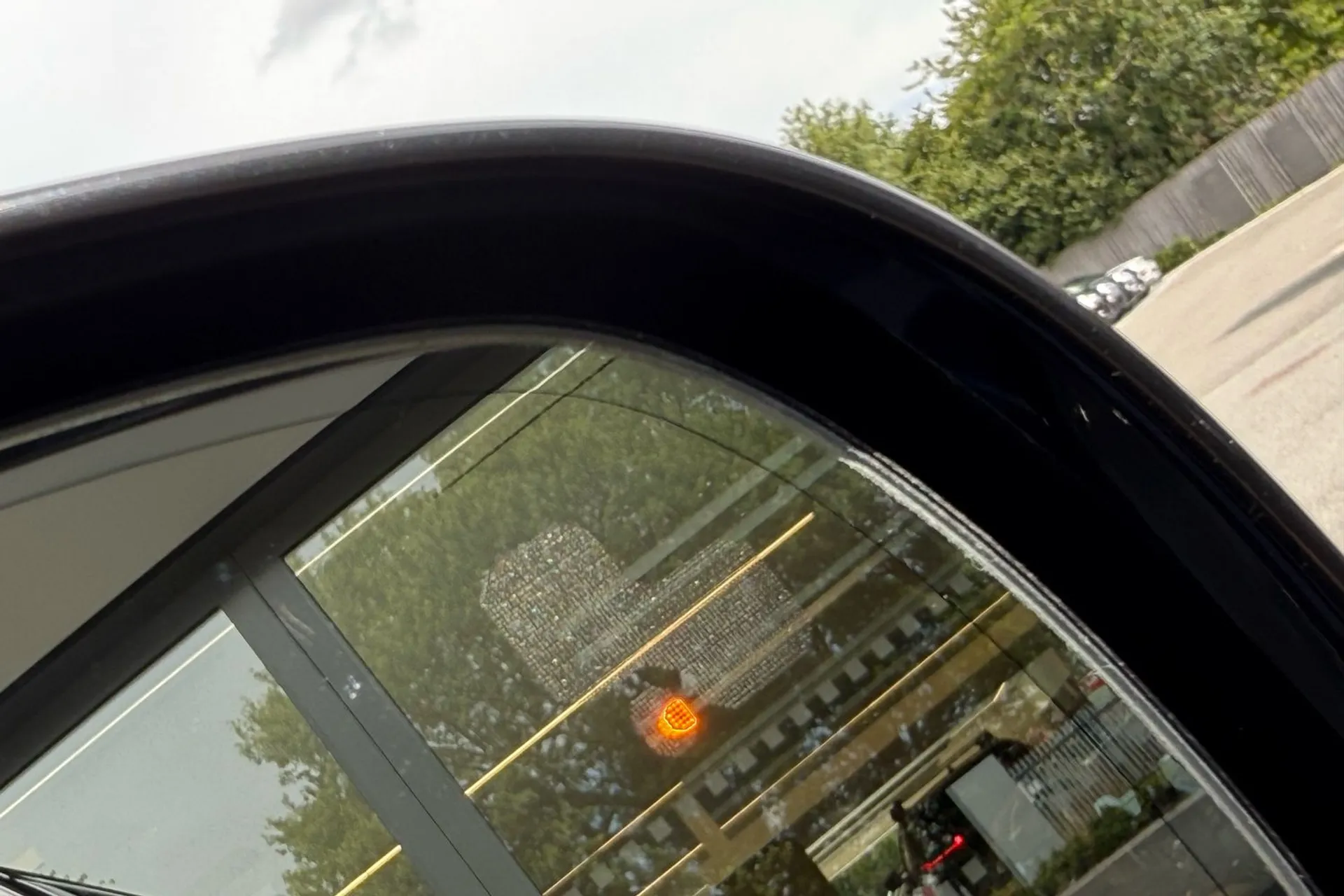 Jaguar I-PACE thumbnail image number 37
