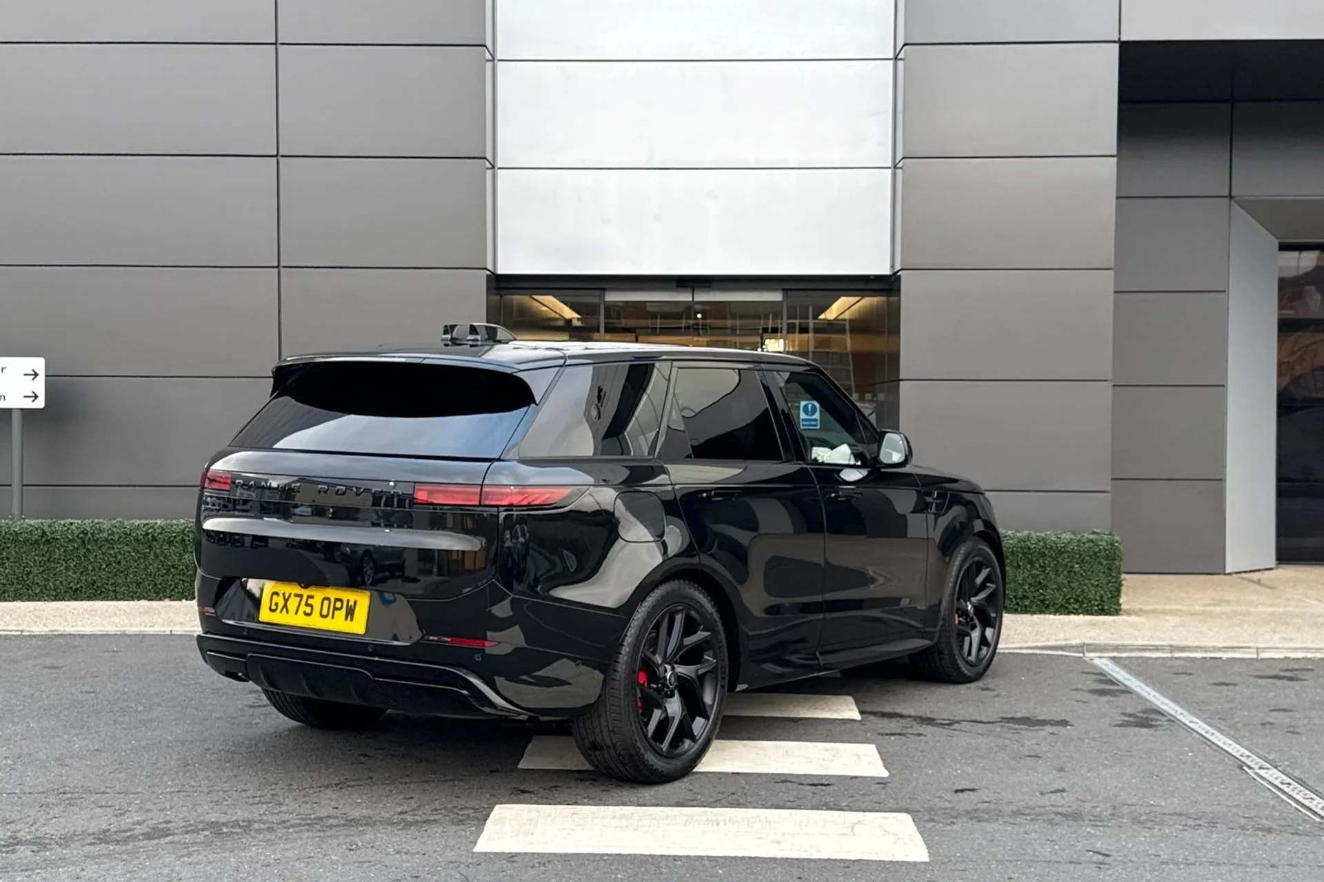 LAND ROVER RANGE ROVER SPORT thumbnail image number 5