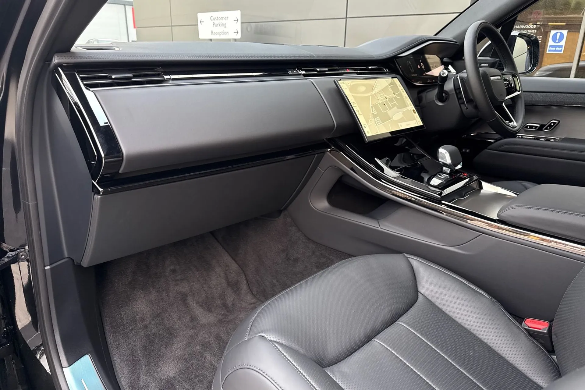 LAND ROVER RANGE ROVER SPORT thumbnail image number 38