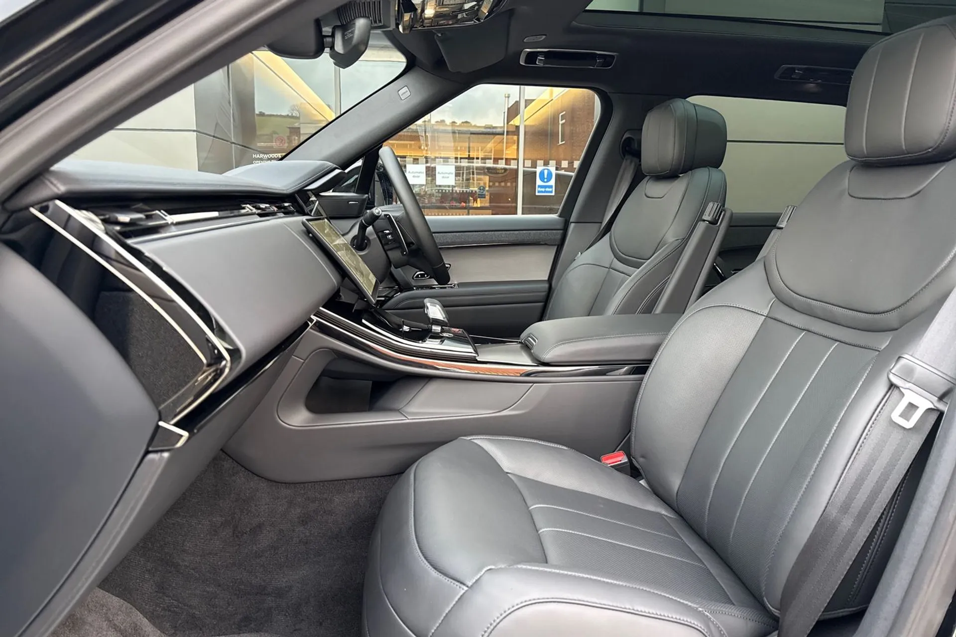 LAND ROVER RANGE ROVER SPORT thumbnail image number 39