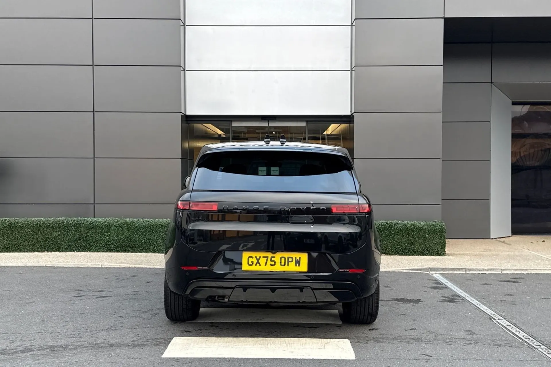 LAND ROVER RANGE ROVER SPORT thumbnail image number 6