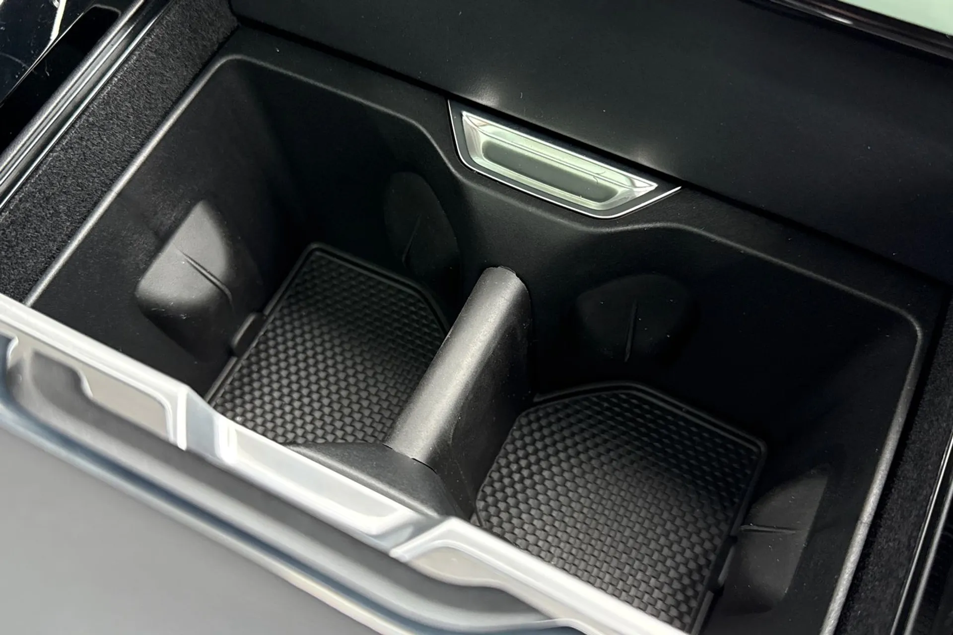 LAND ROVER RANGE ROVER SPORT thumbnail image number 55