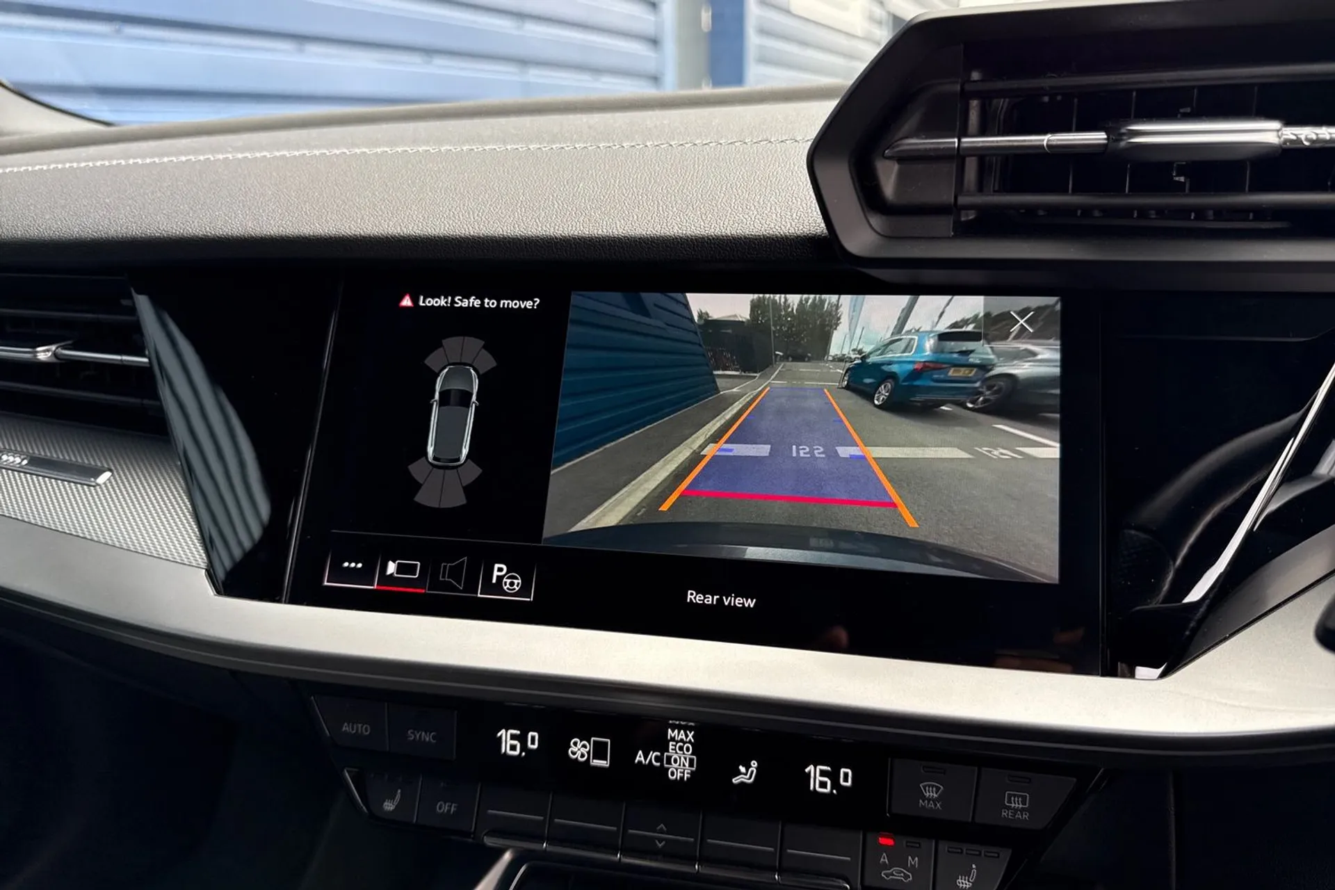 Audi A3 thumbnail image number 5