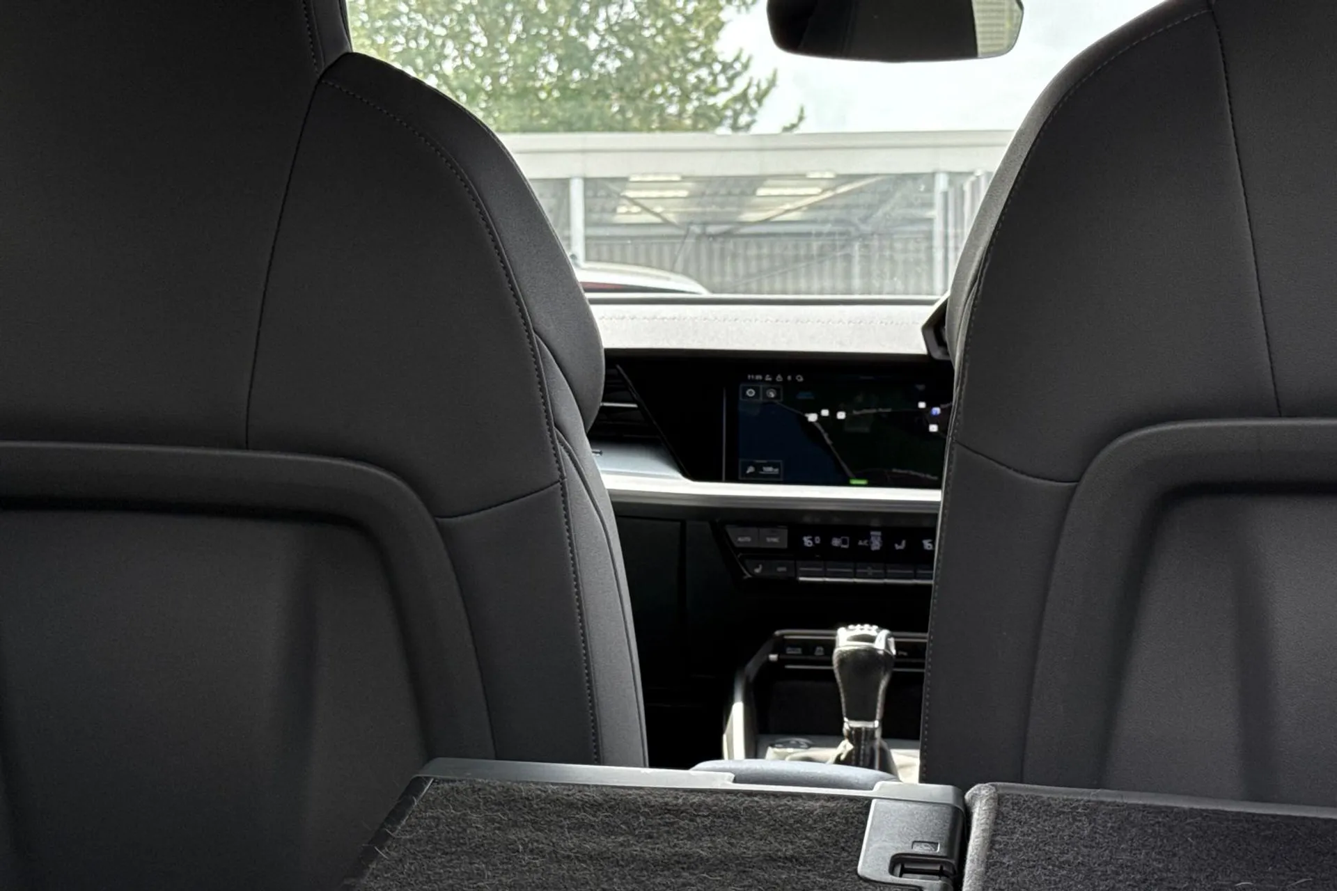 Audi A3 thumbnail image number 21