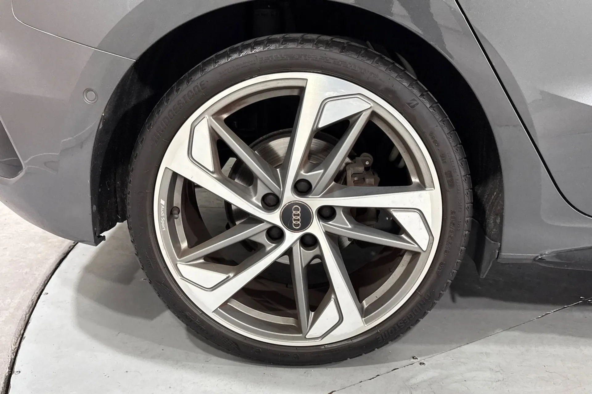 Audi A3 thumbnail image number 13