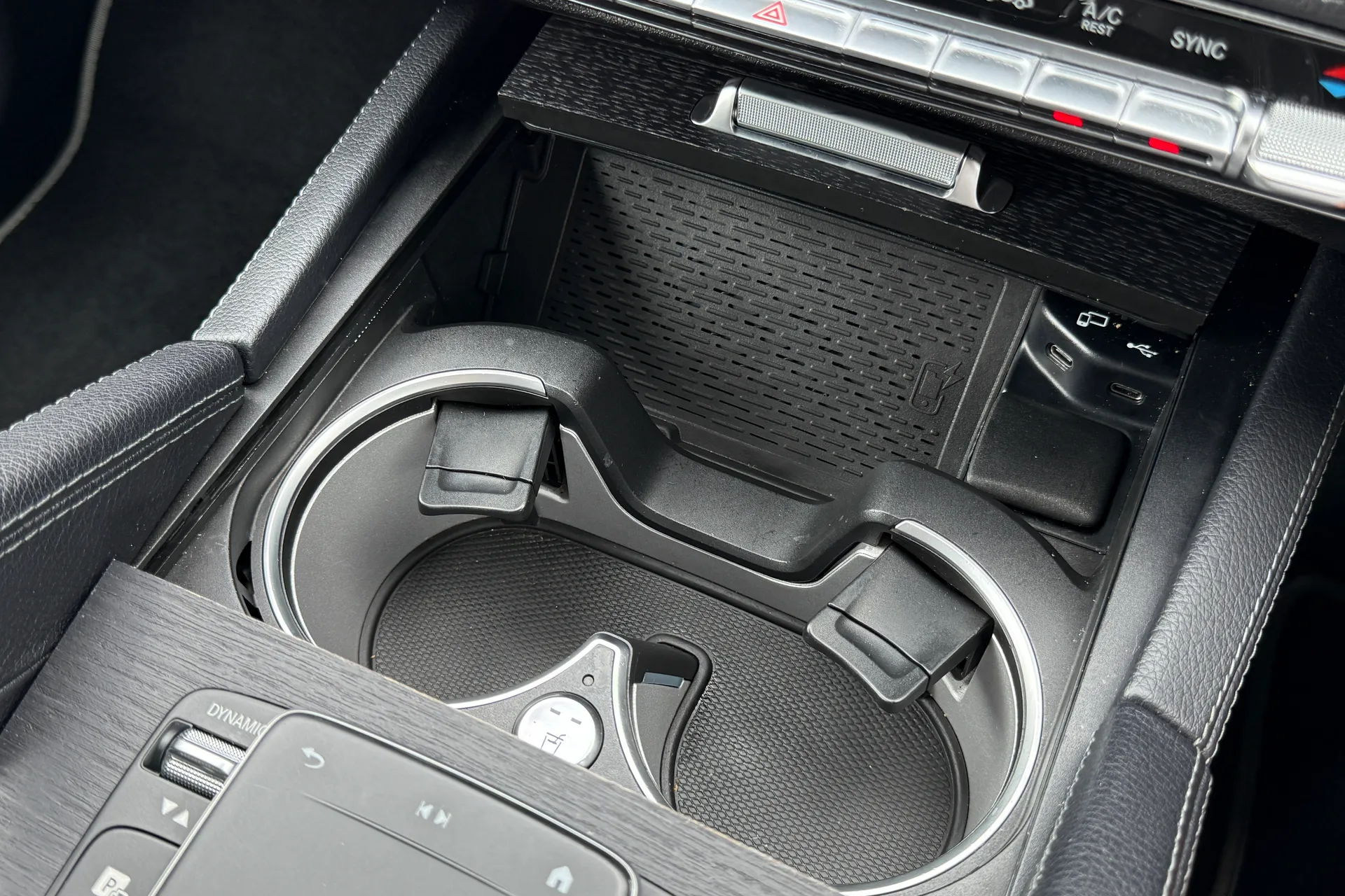 MERCEDES-BENZ GLE COUPE thumbnail image number 45