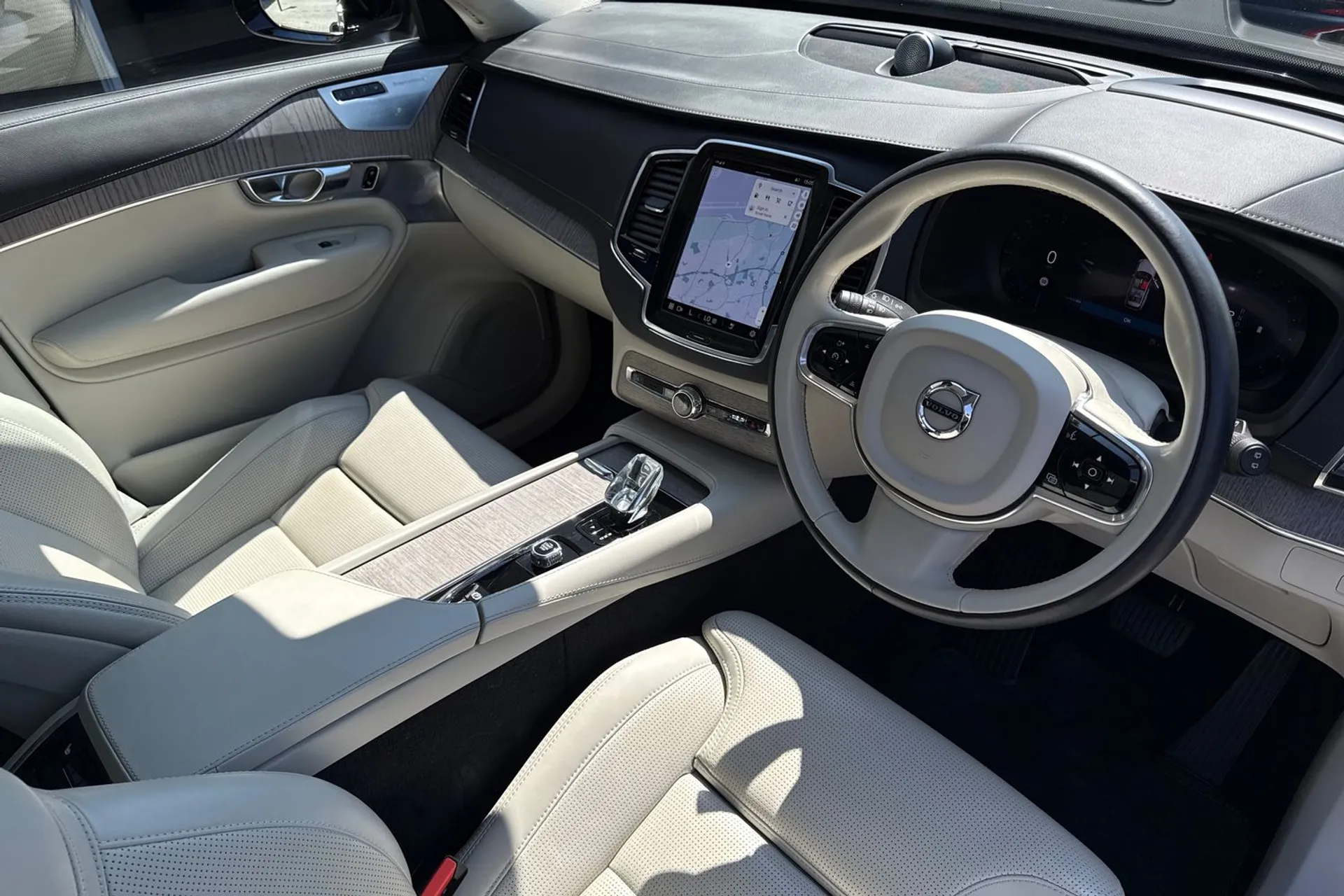 Volvo XC90 thumbnail image number 5