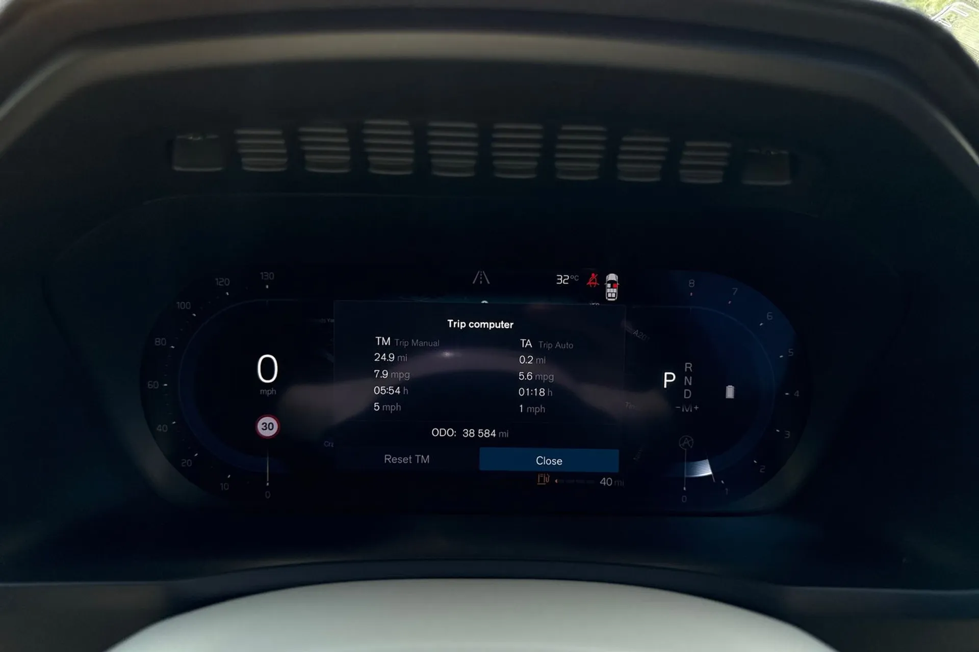 Volvo XC90 thumbnail image number 46