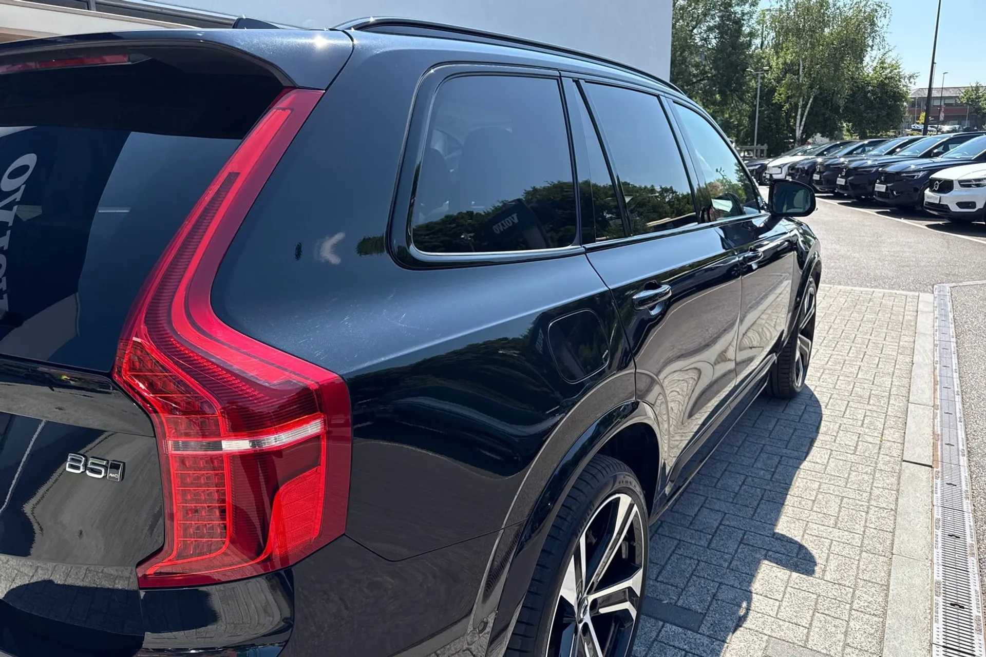 Volvo XC90 thumbnail image number 15