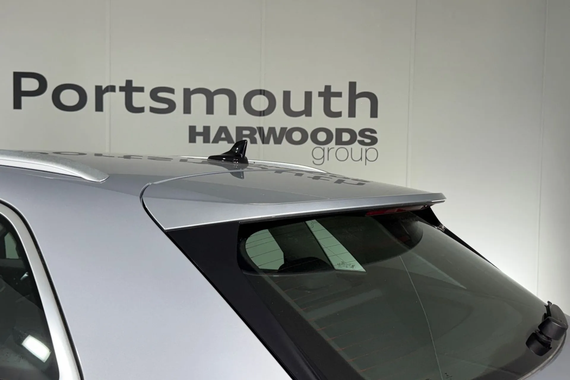 Audi Q3 thumbnail image number 14