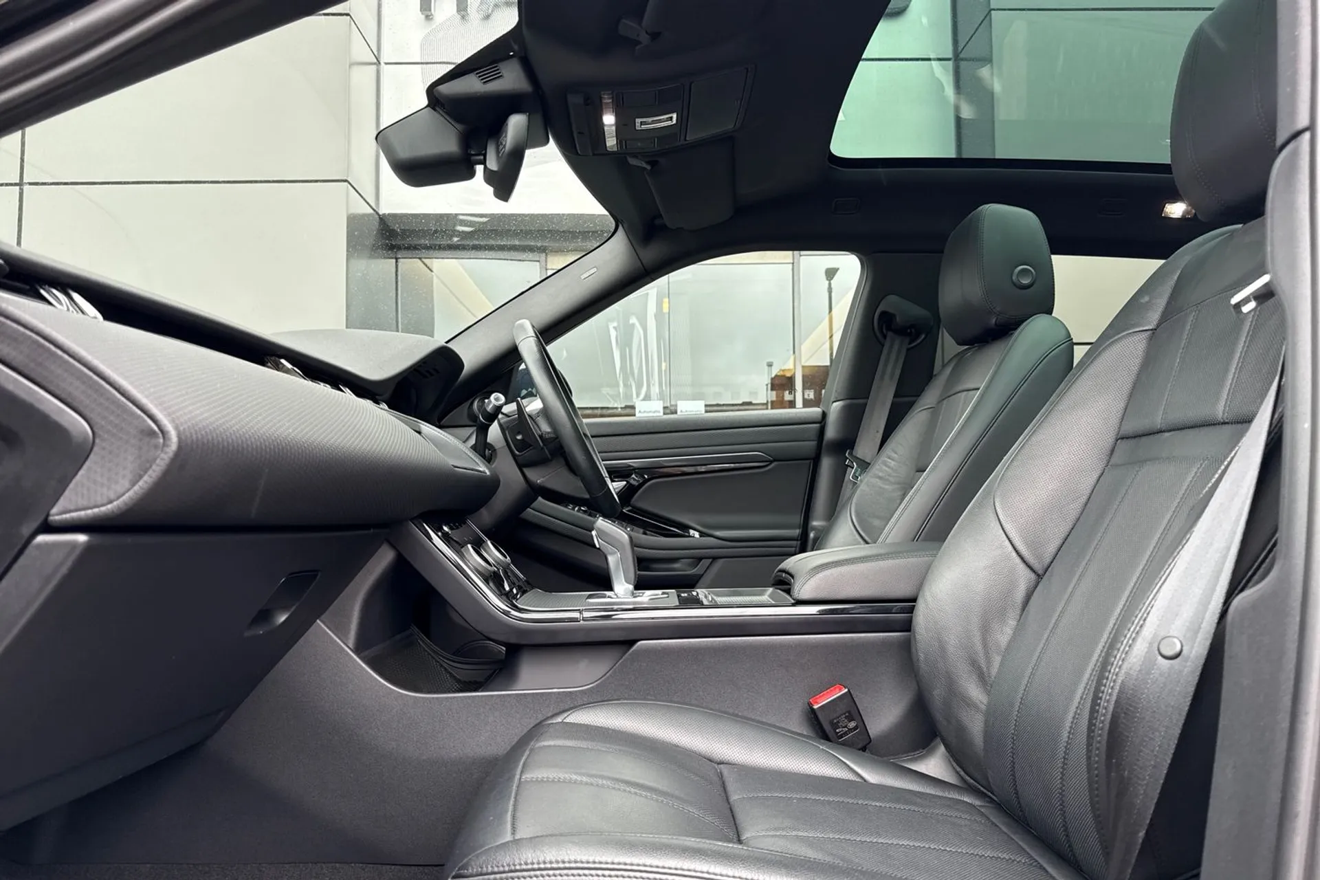 LAND ROVER RANGE ROVER EVOQUE thumbnail image number 41