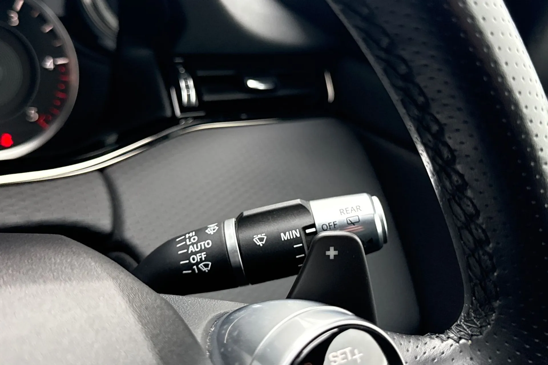 LAND ROVER RANGE ROVER EVOQUE thumbnail image number 56