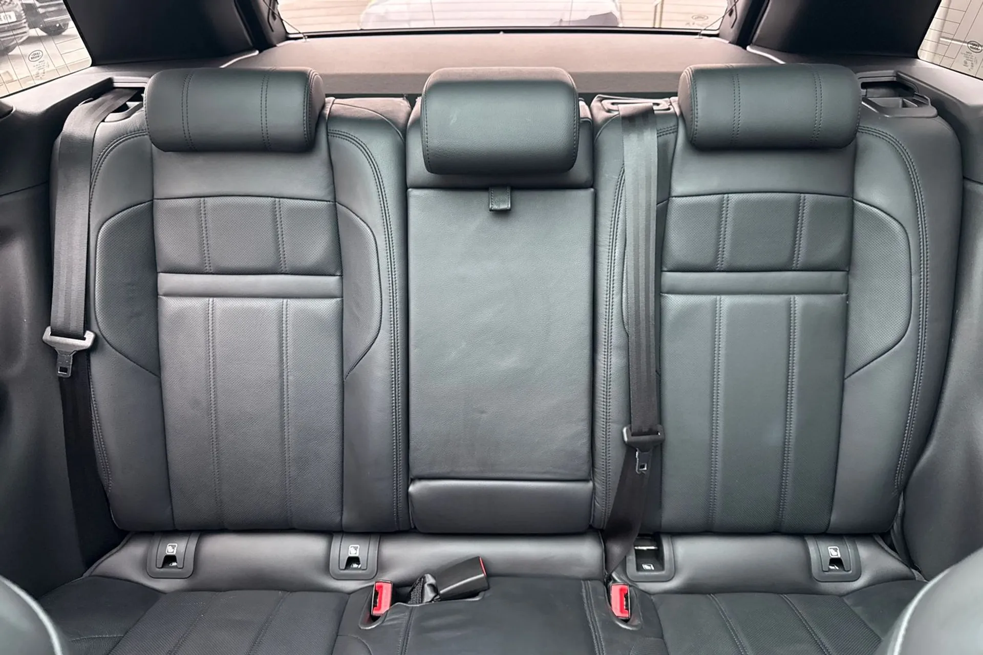 LAND ROVER RANGE ROVER EVOQUE thumbnail image number 38