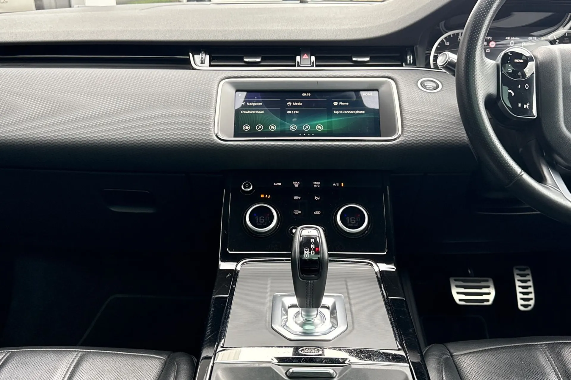 LAND ROVER RANGE ROVER EVOQUE thumbnail image number 48