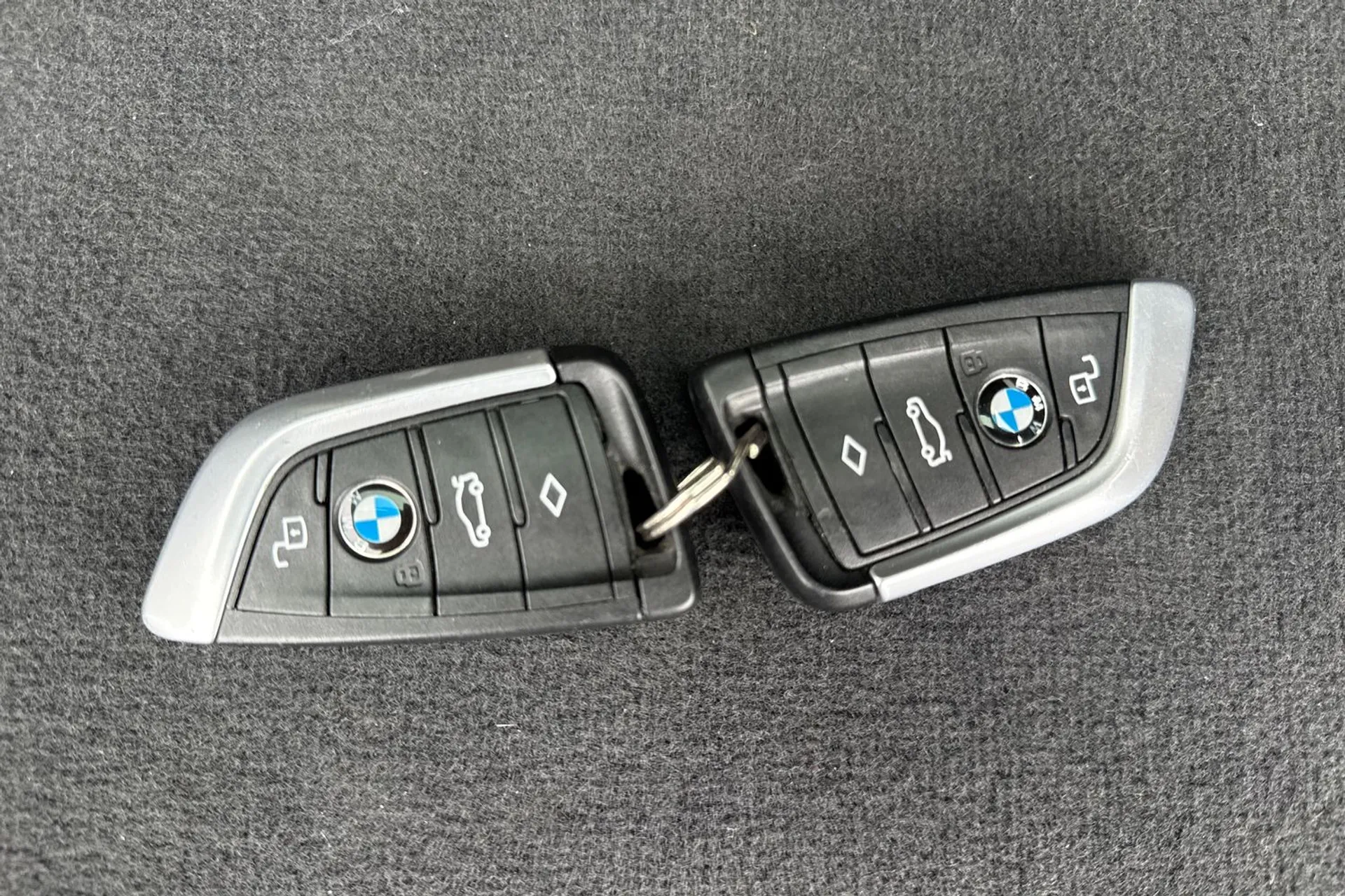 BMW 3 SERIES thumbnail image number 44