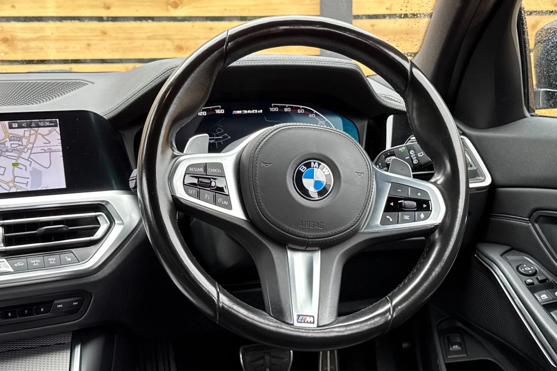 BMW 3 SERIES thumbnail image number 36