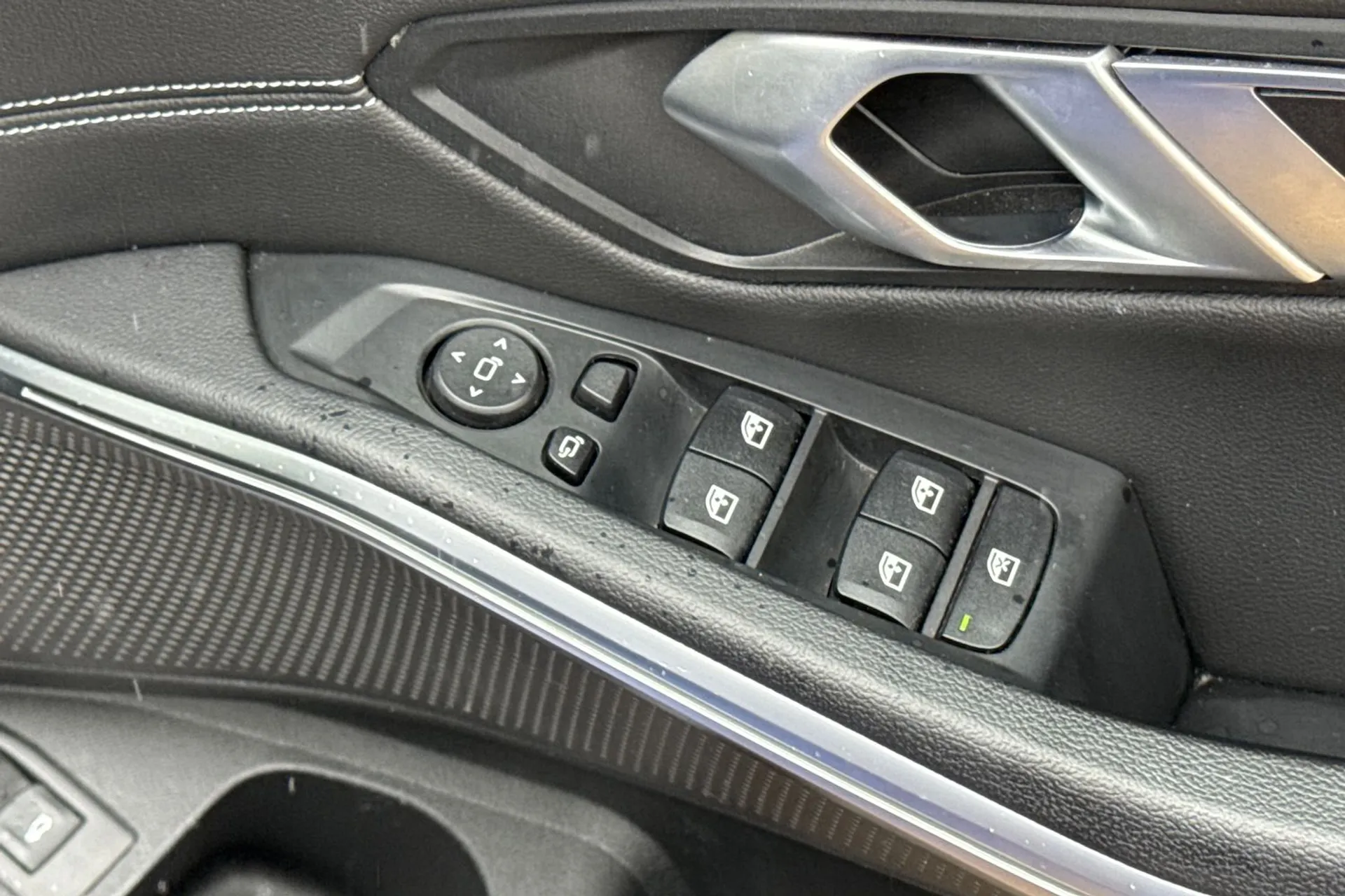 BMW 3 SERIES thumbnail image number 46