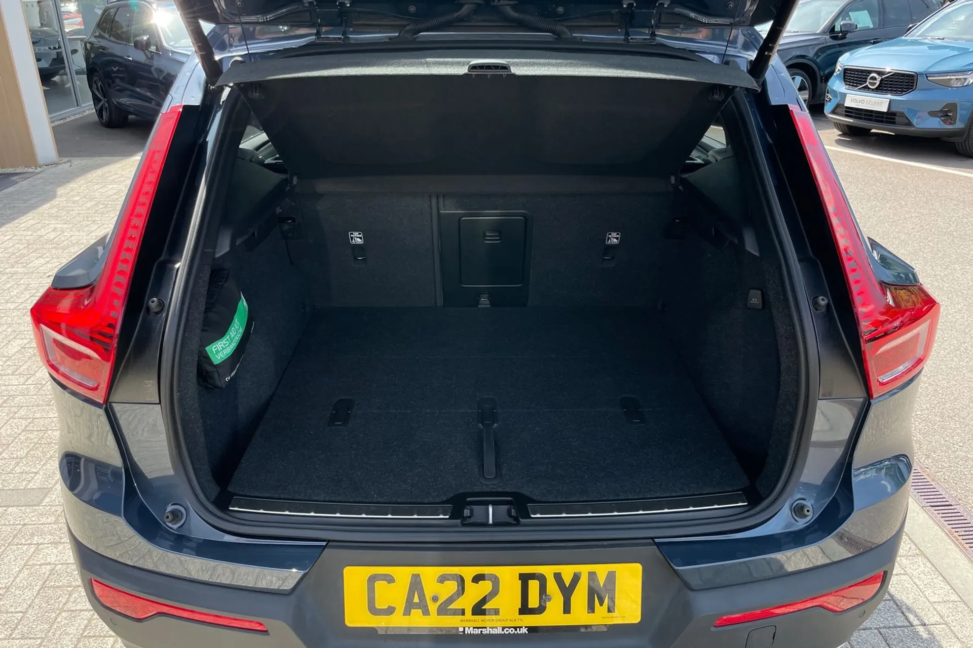 Volvo XC40 thumbnail image number 19