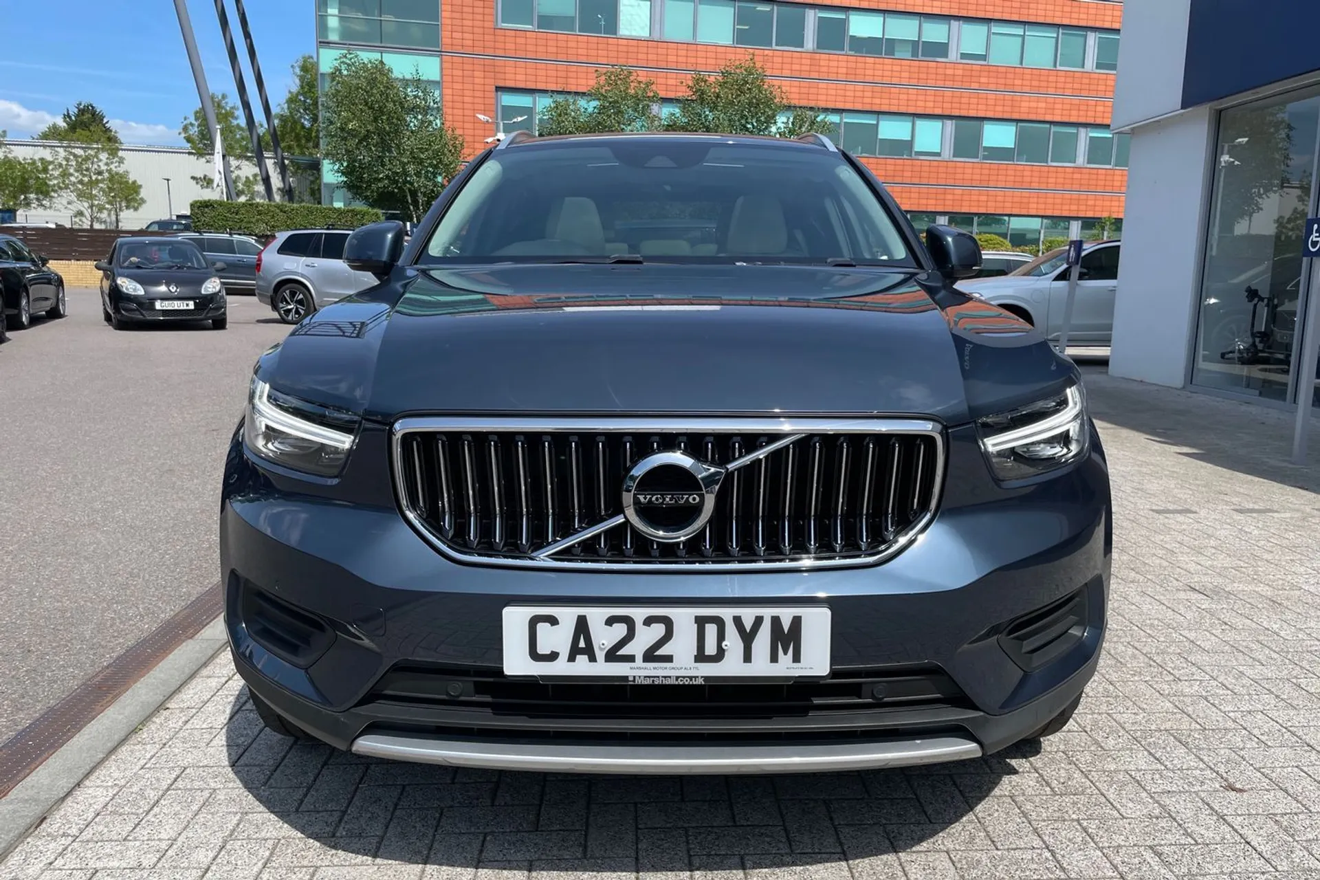 Volvo XC40 thumbnail image number 12