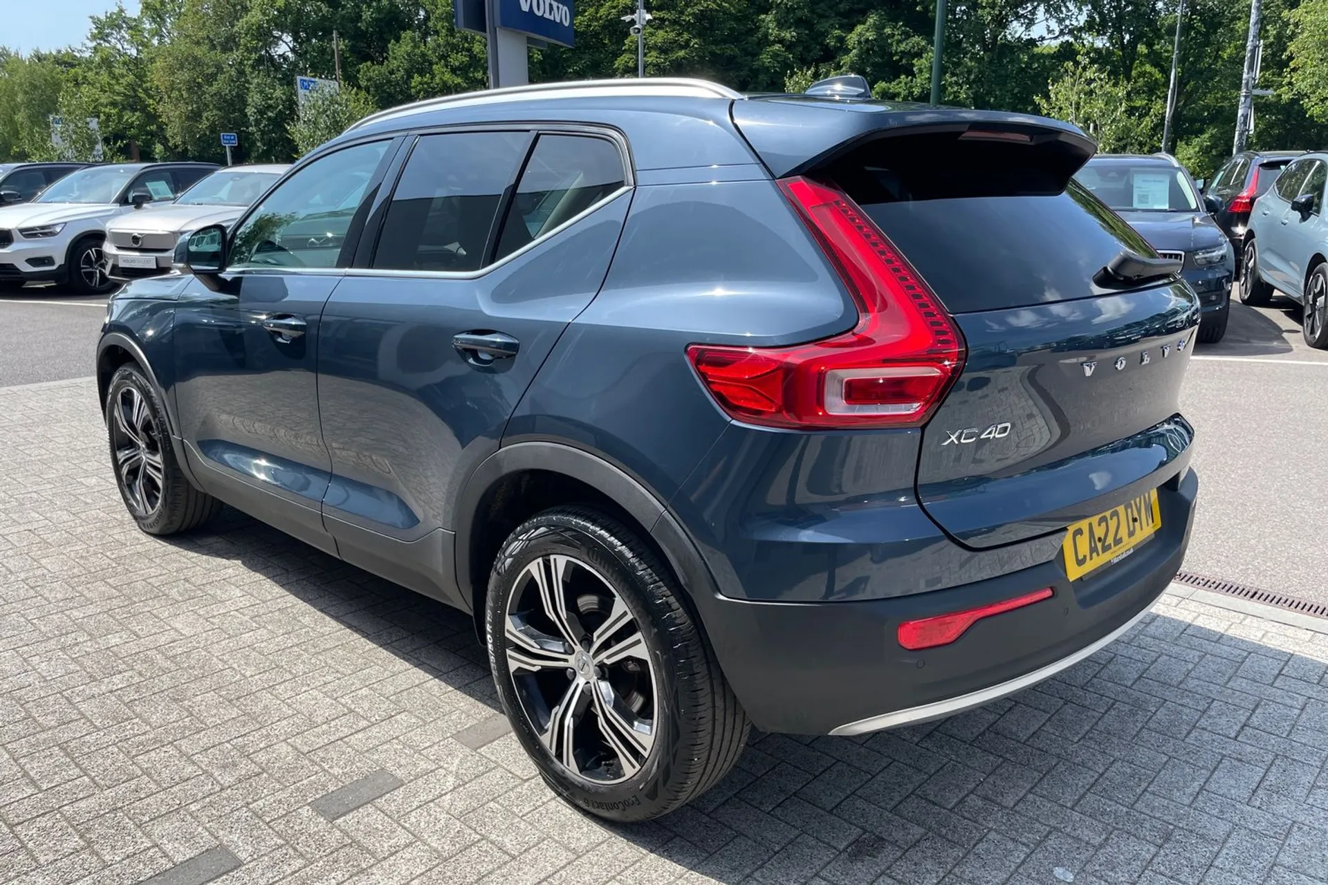 Volvo XC40 thumbnail image number 9