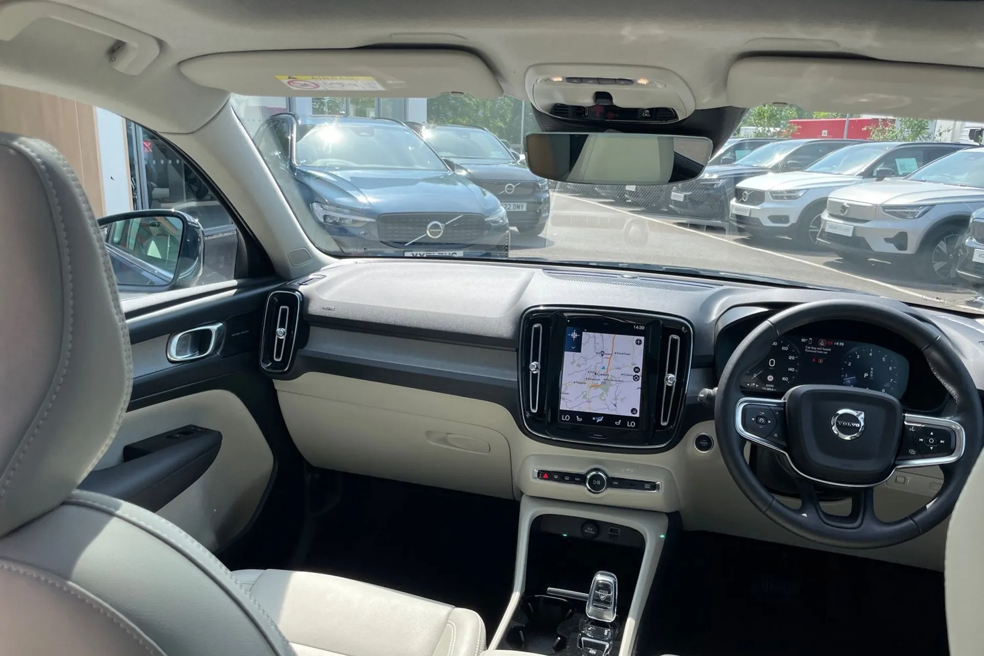 Volvo XC40 thumbnail image number 31