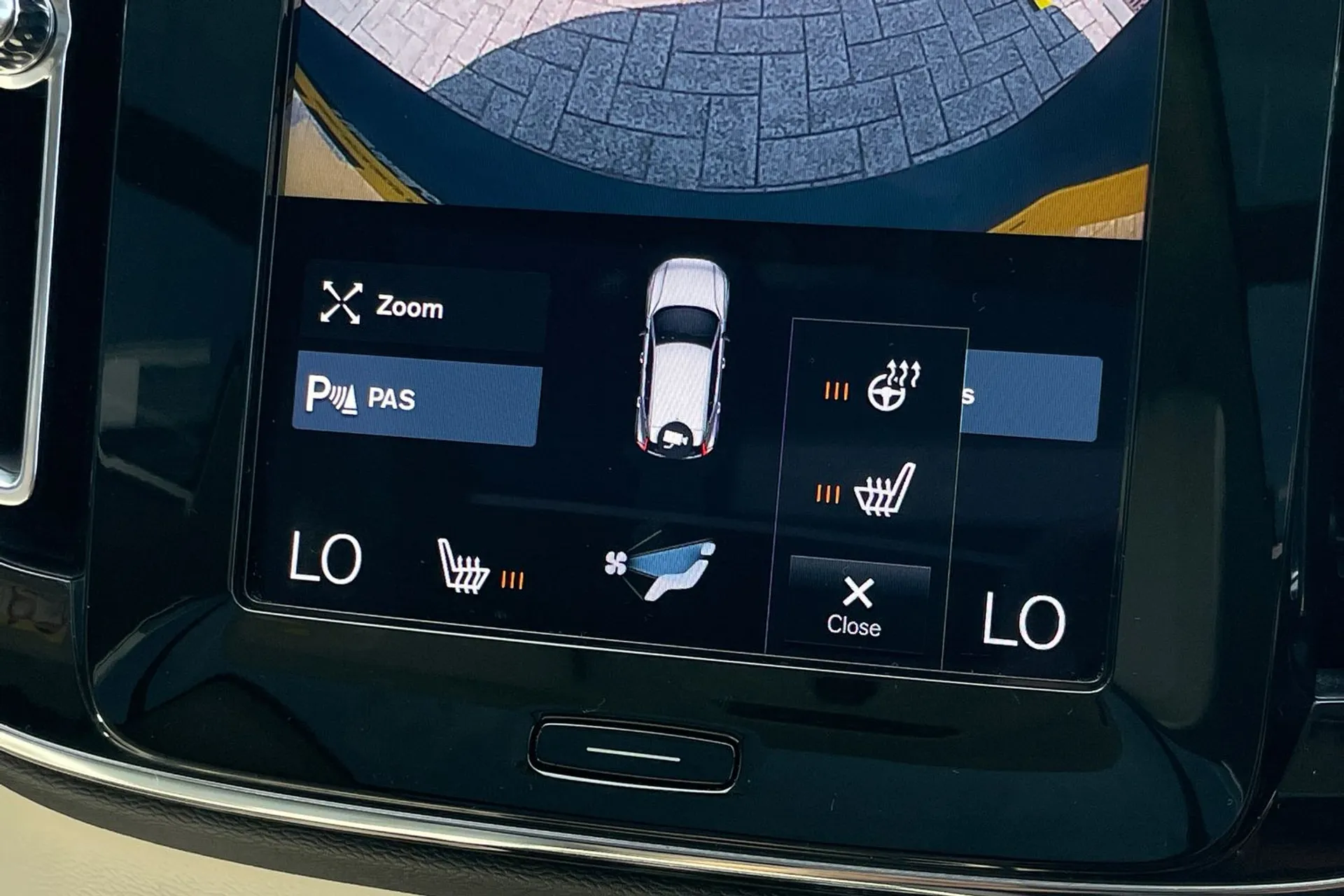 Volvo XC40 thumbnail image number 39