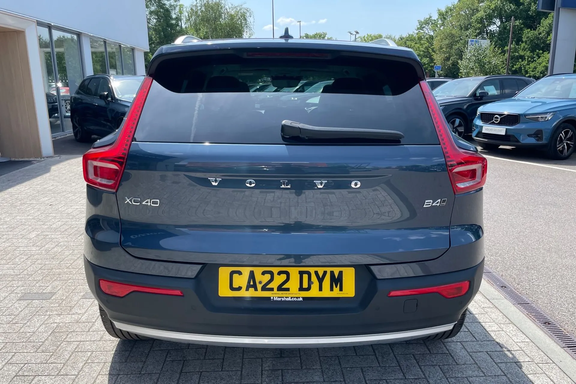 Volvo XC40 thumbnail image number 8
