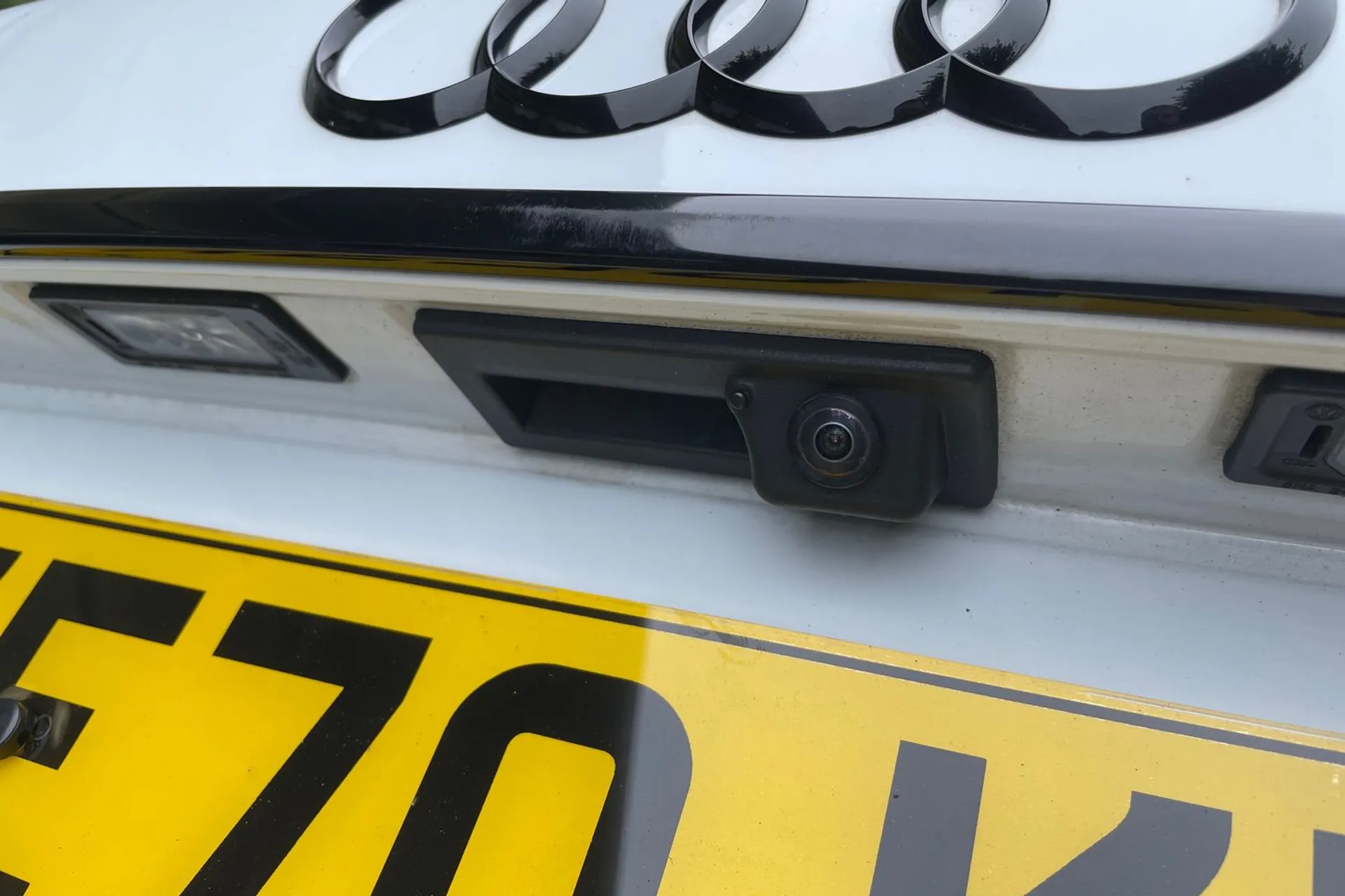 Audi RS4 thumbnail image number 20