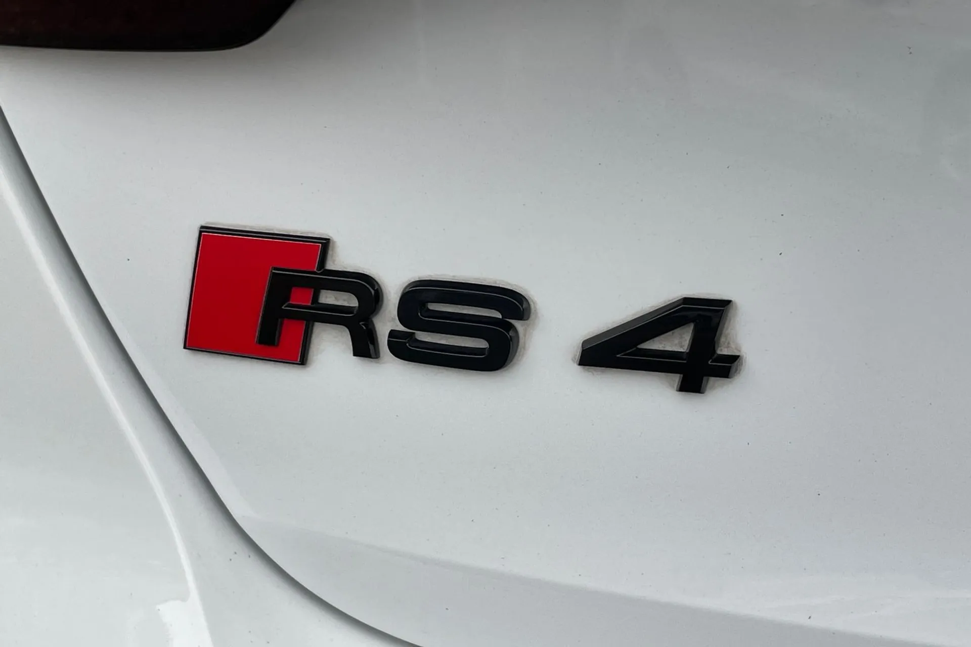 Audi RS4 thumbnail image number 48