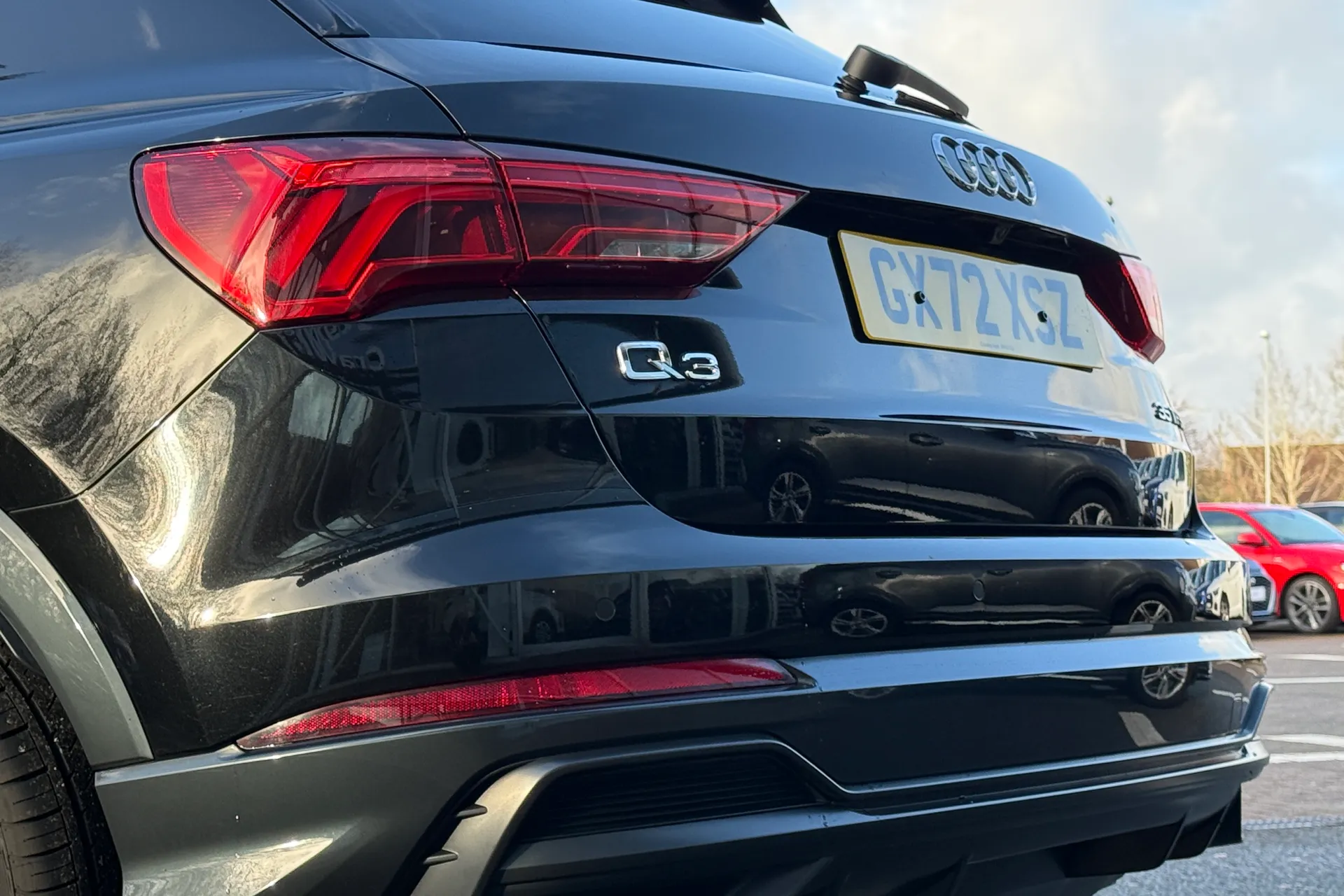 Audi Q3 thumbnail image number 61