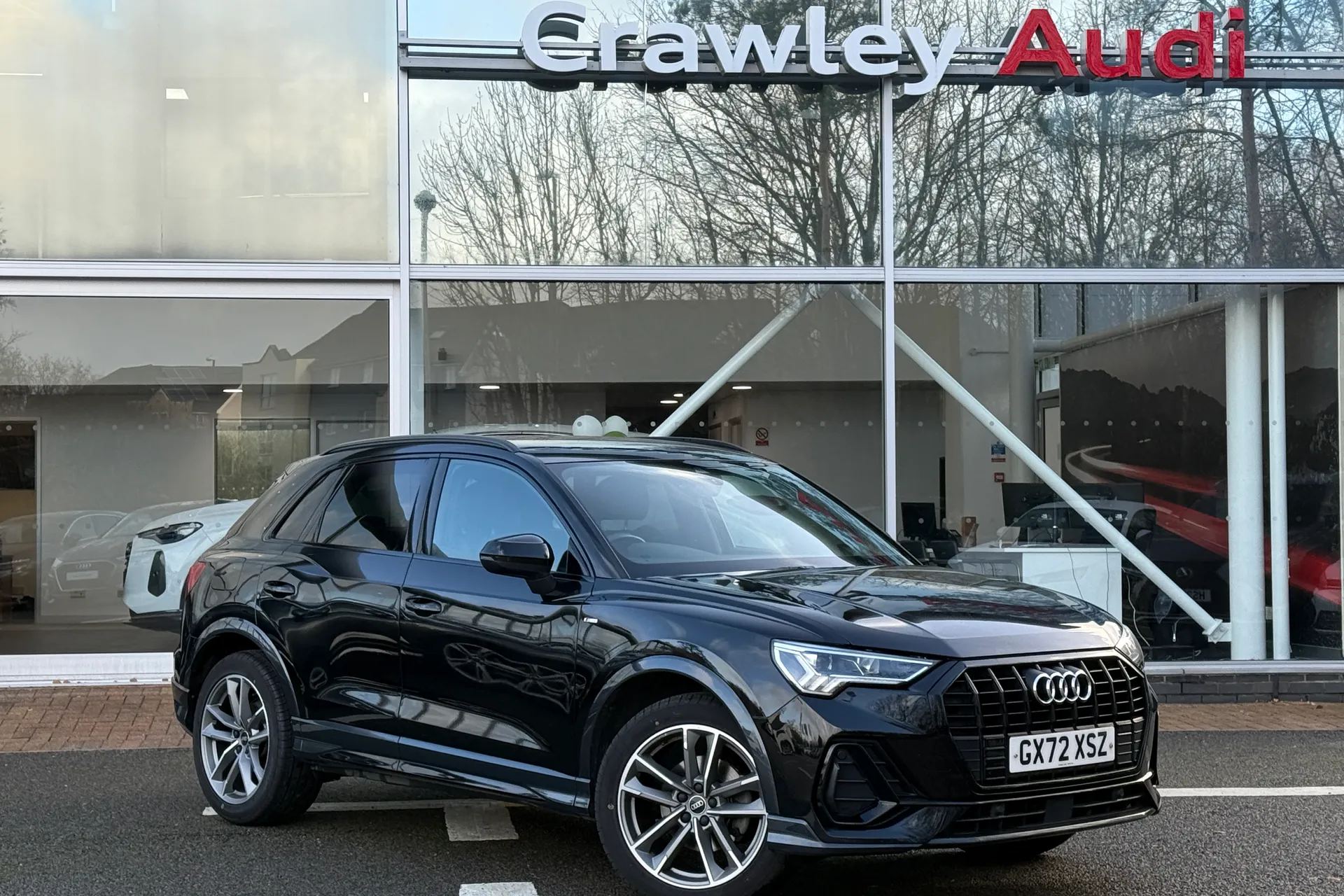 Audi Q3 focused image