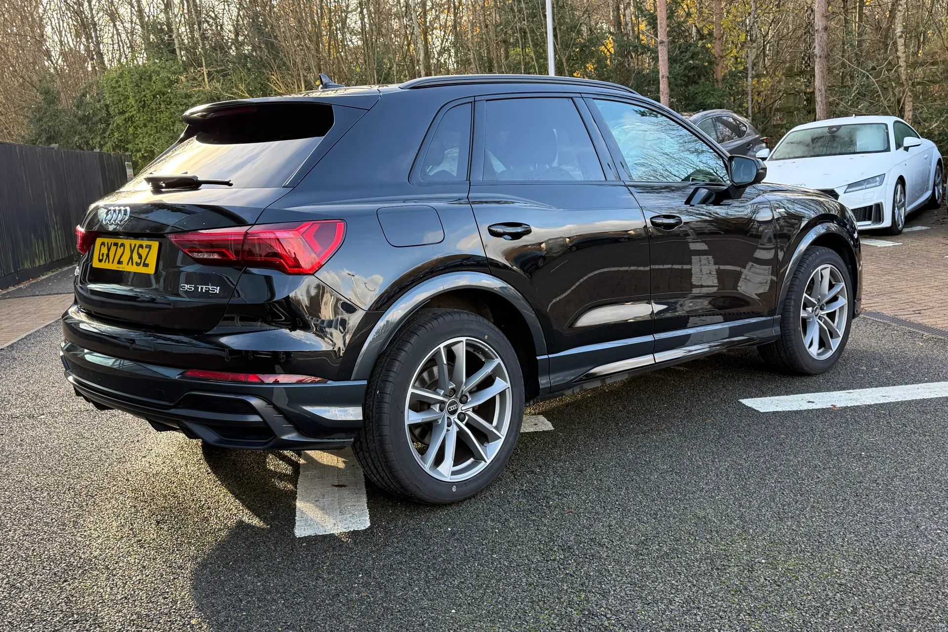 Audi Q3 thumbnail image number 8