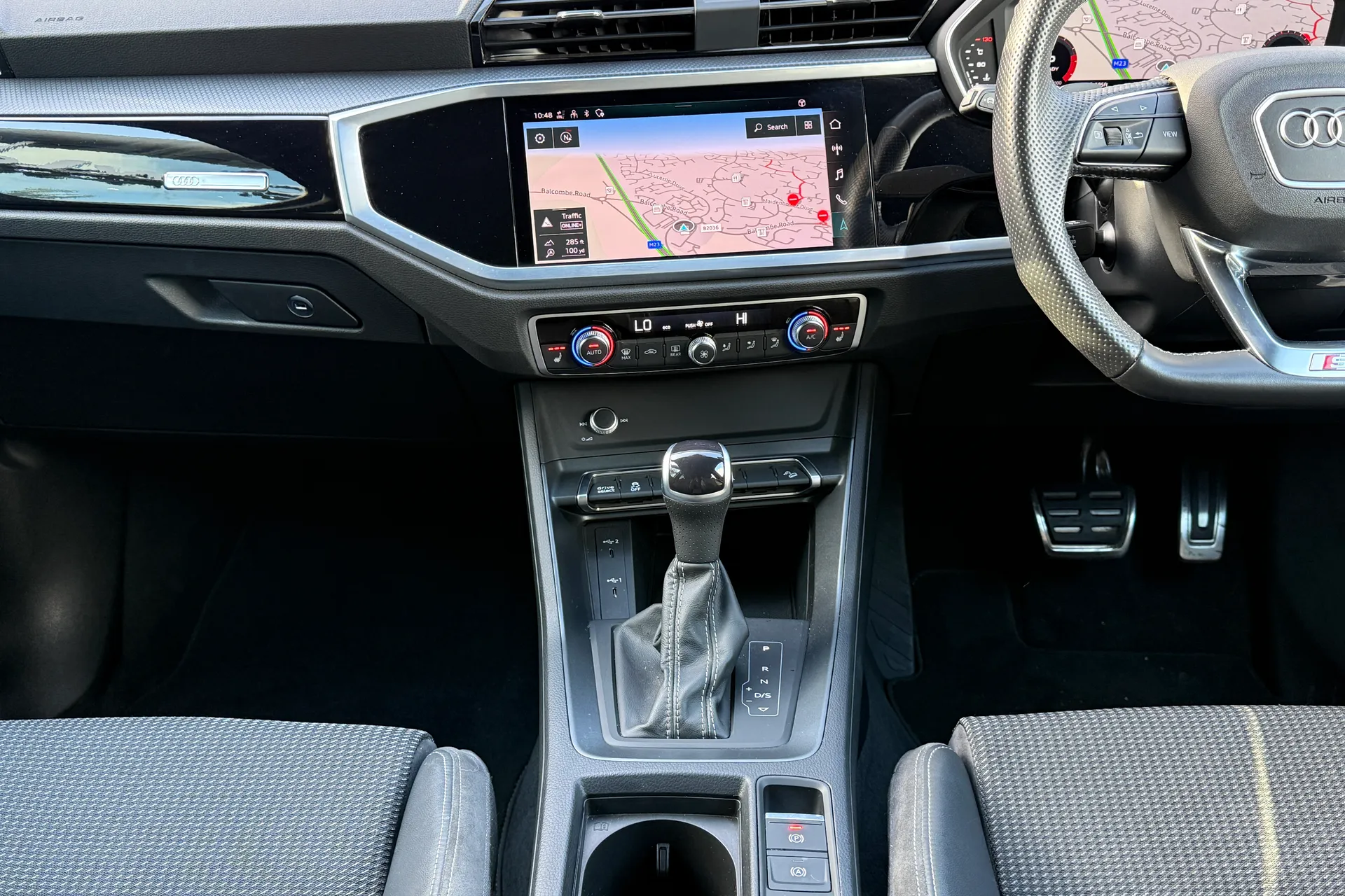 Audi Q3 thumbnail image number 55