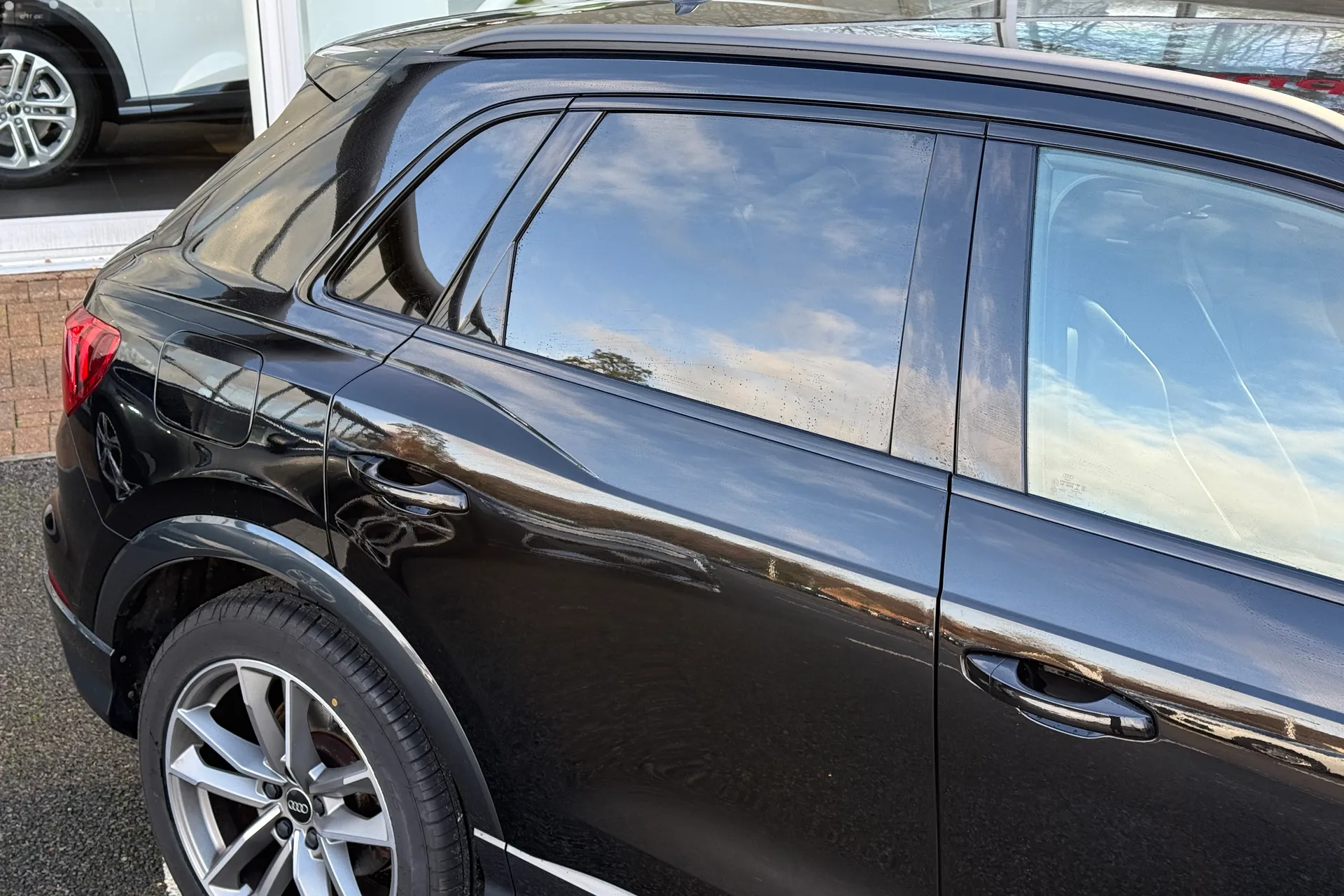 Audi Q3 thumbnail image number 53