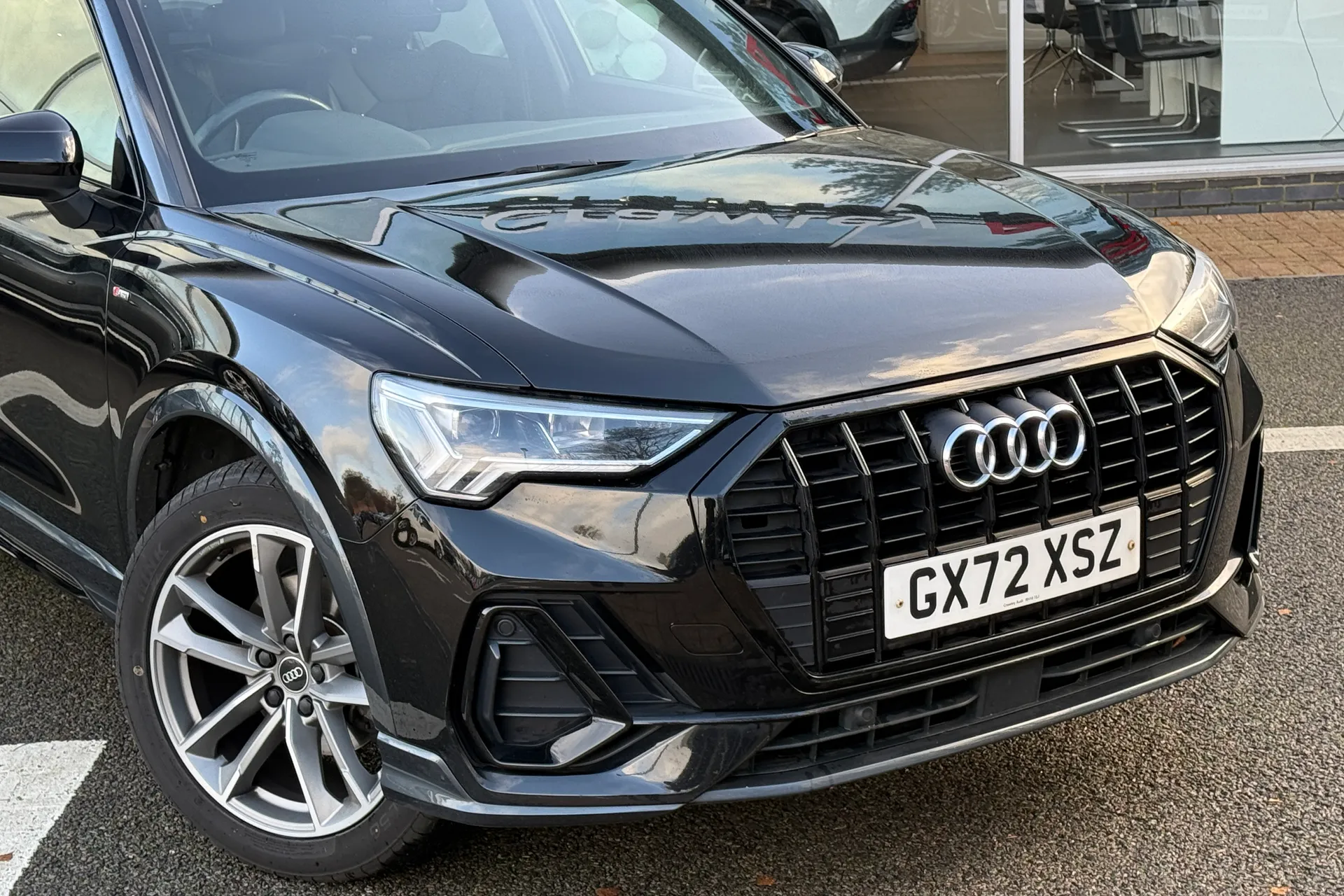 Audi Q3 thumbnail image number 23