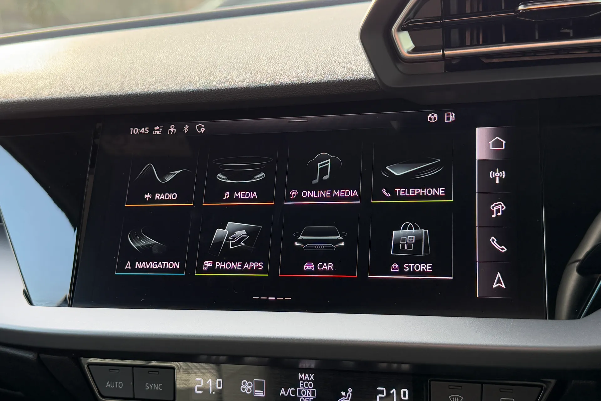 Audi A3 thumbnail image number 16