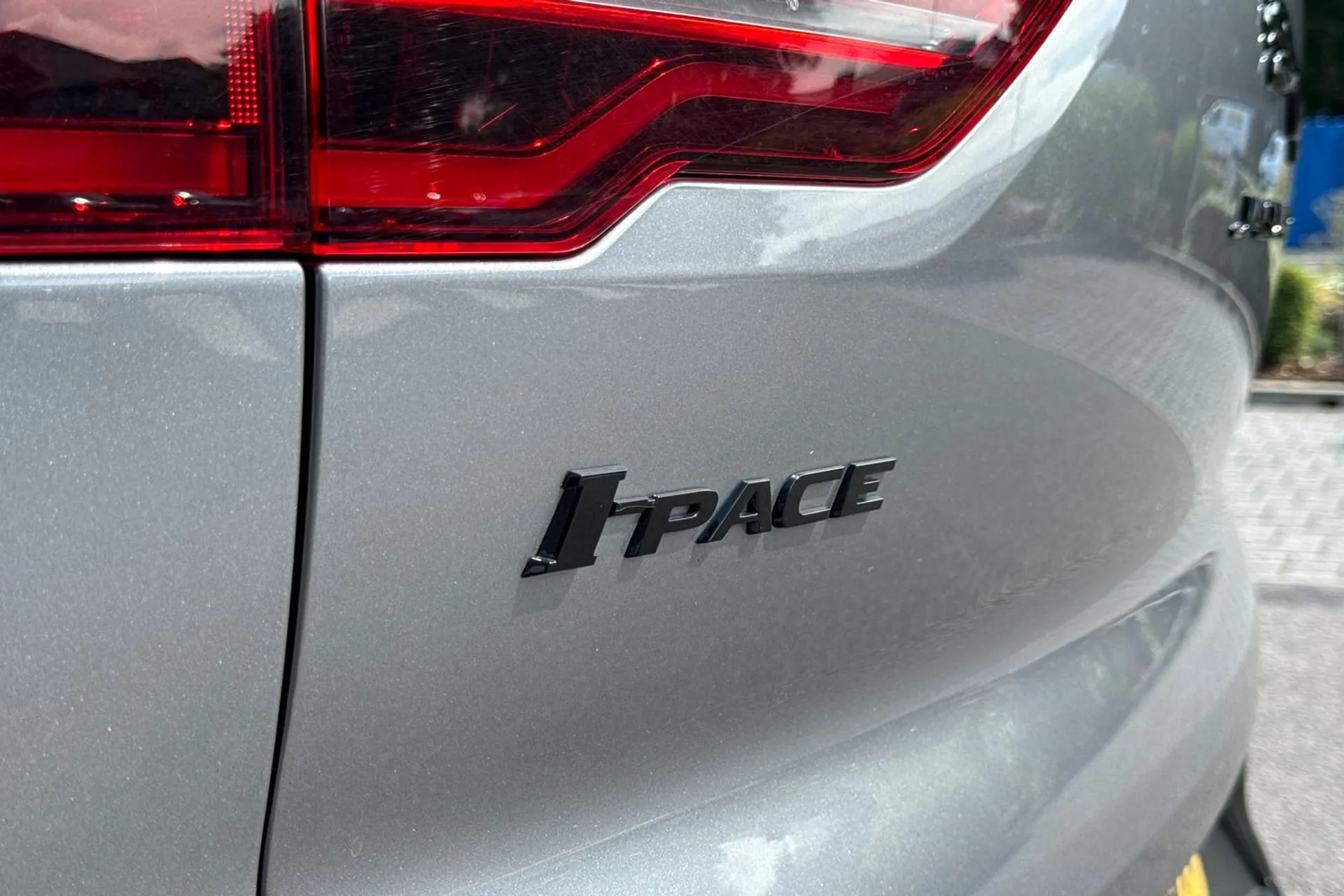 Jaguar I-PACE thumbnail image number 49