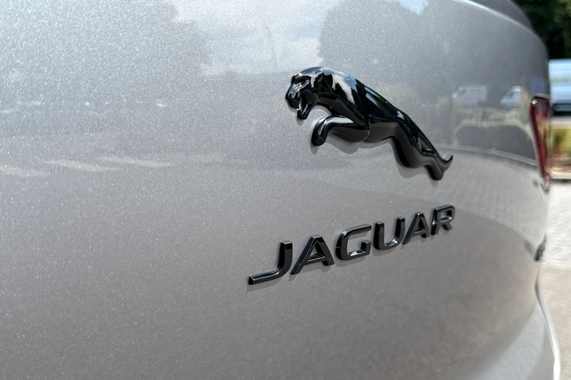 Jaguar I-PACE thumbnail image number 50