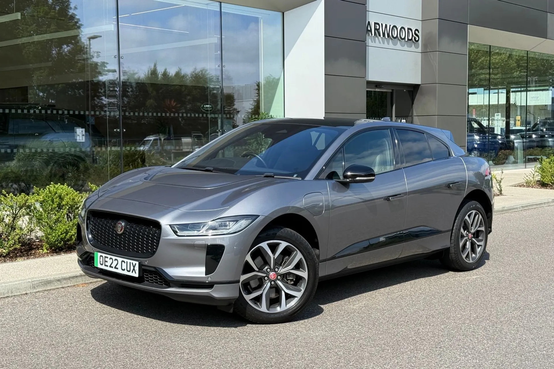 Jaguar I-PACE thumbnail image number 14