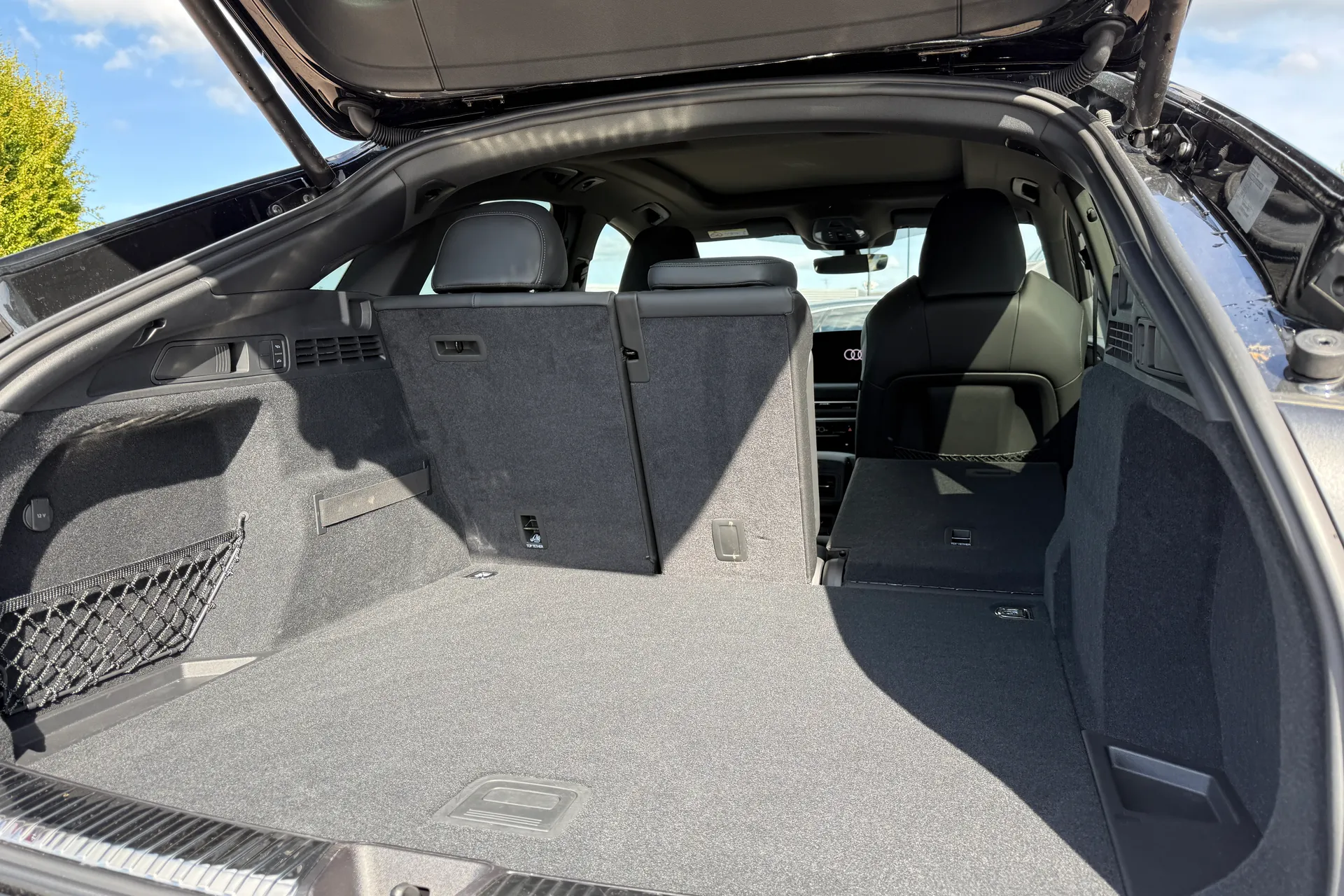 Audi Q5 thumbnail image number 36