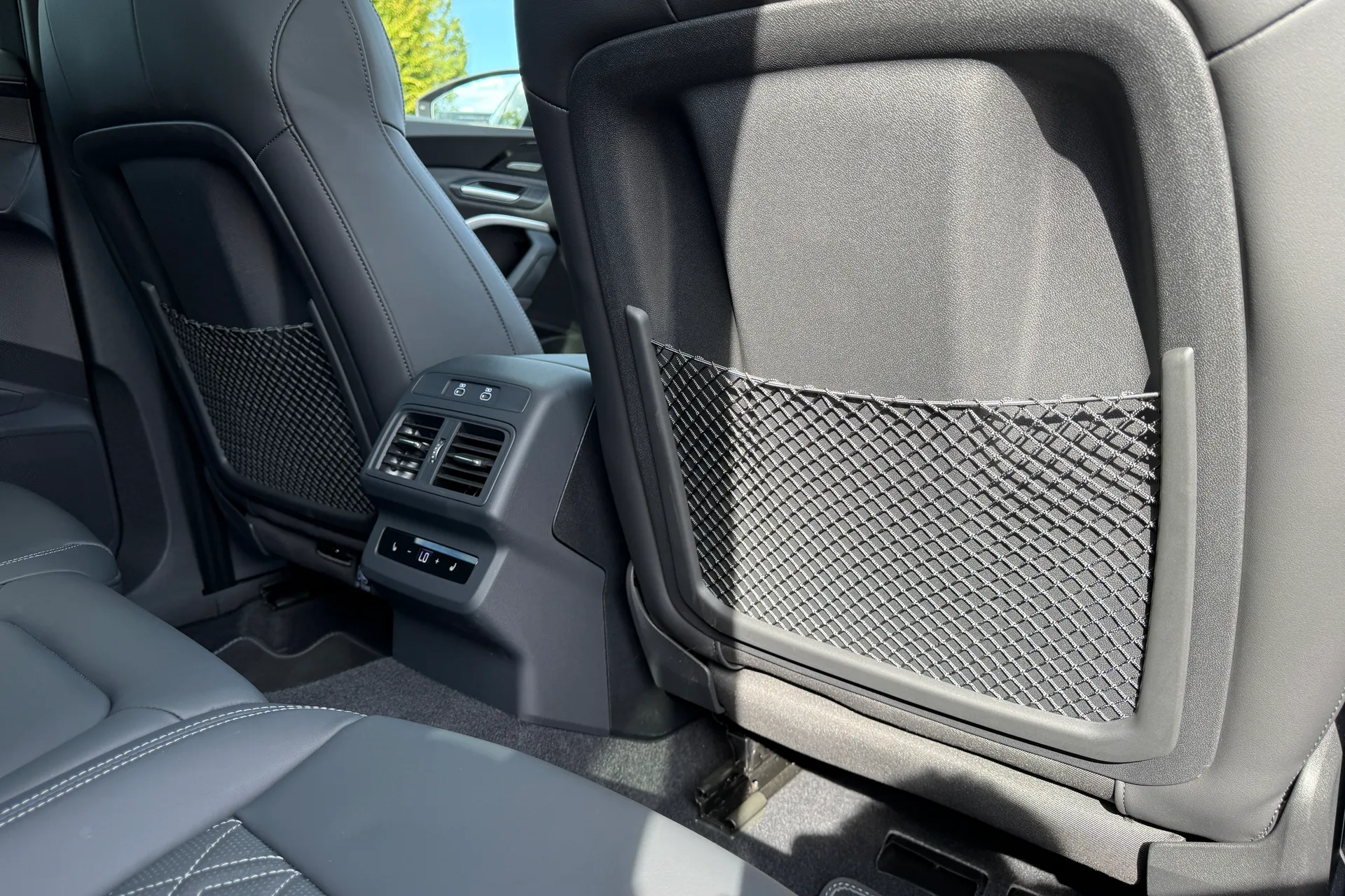 Audi Q5 thumbnail image number 48