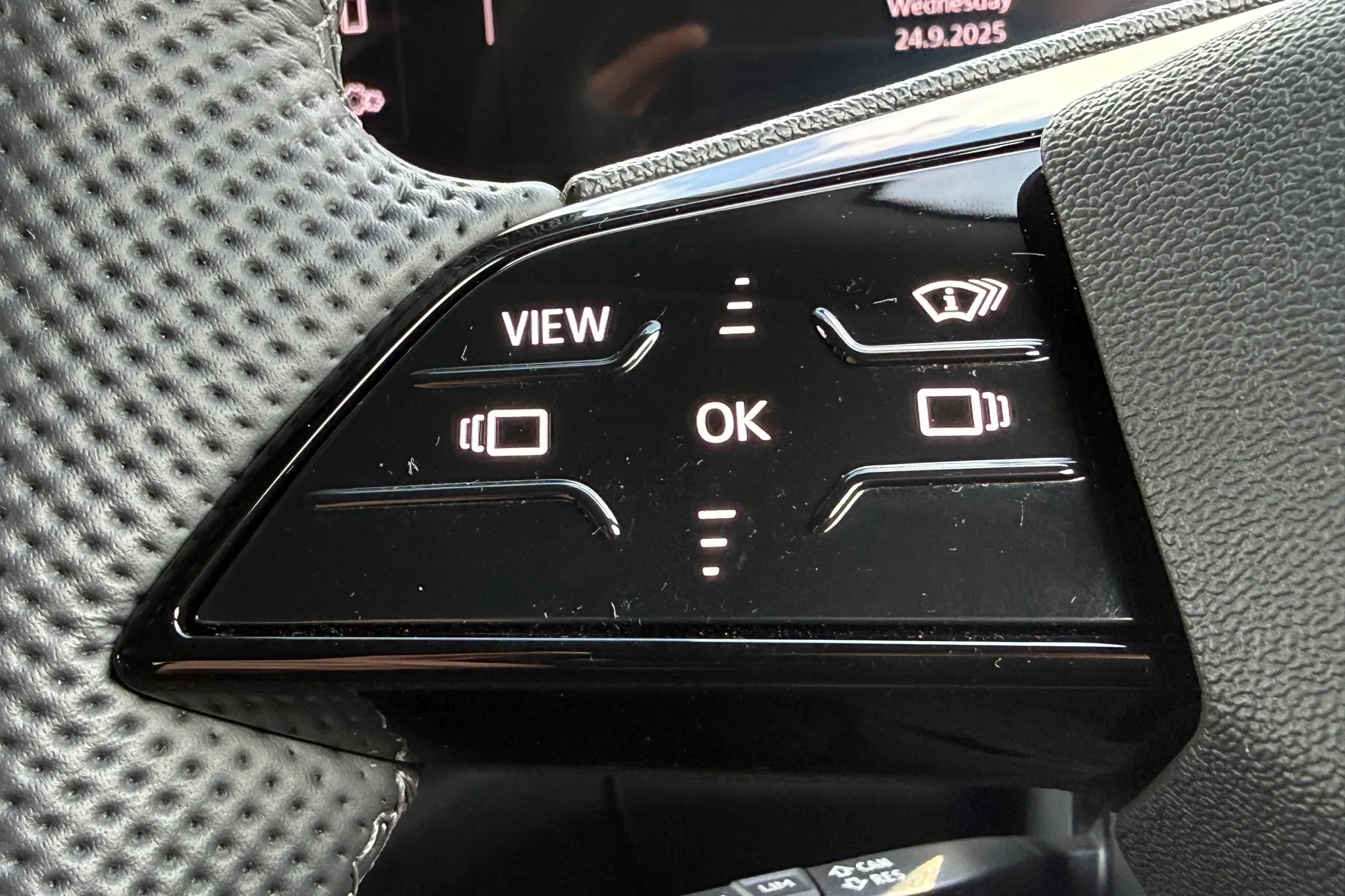 Audi Q5 thumbnail image number 21