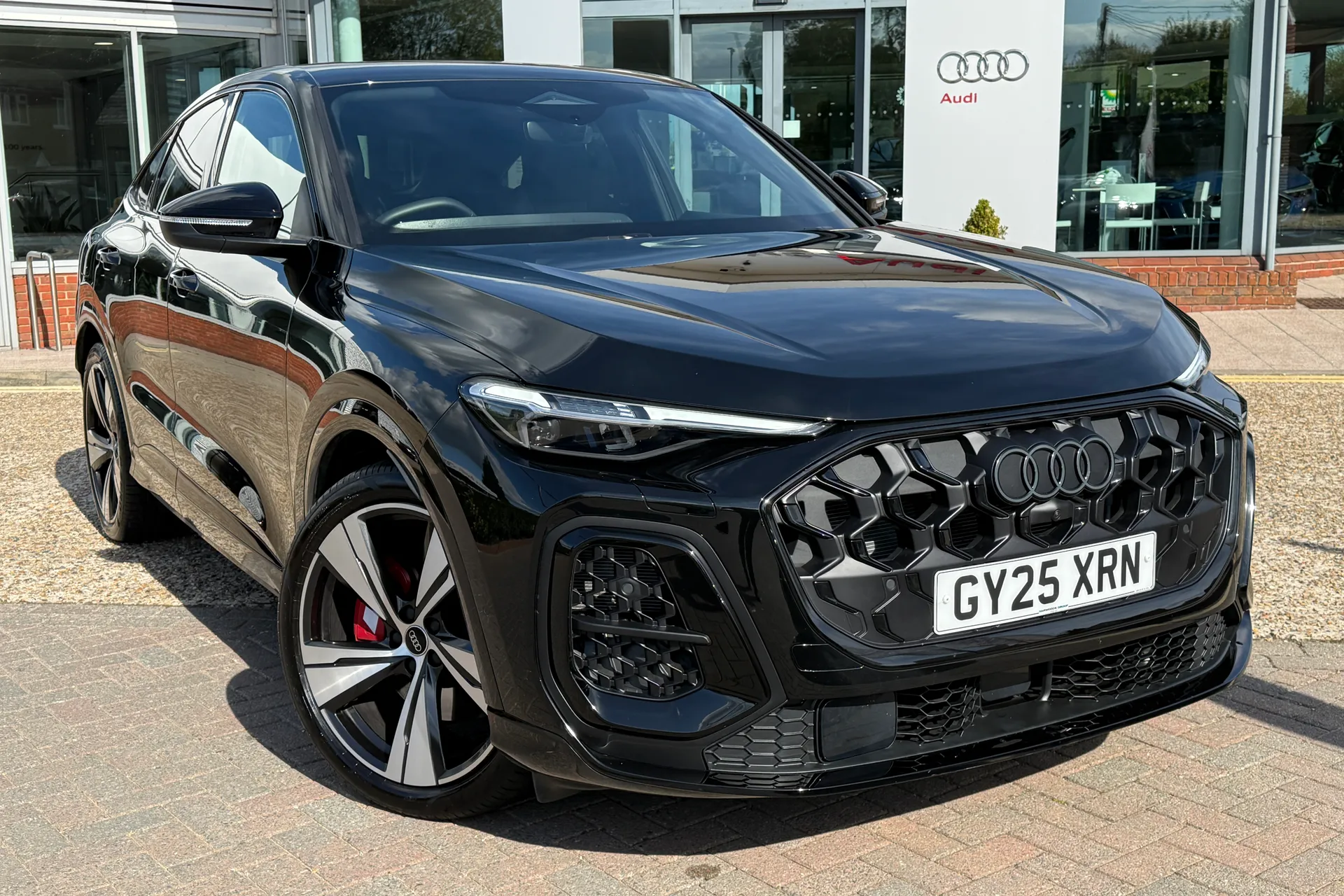 Audi Q5 thumbnail image number 23