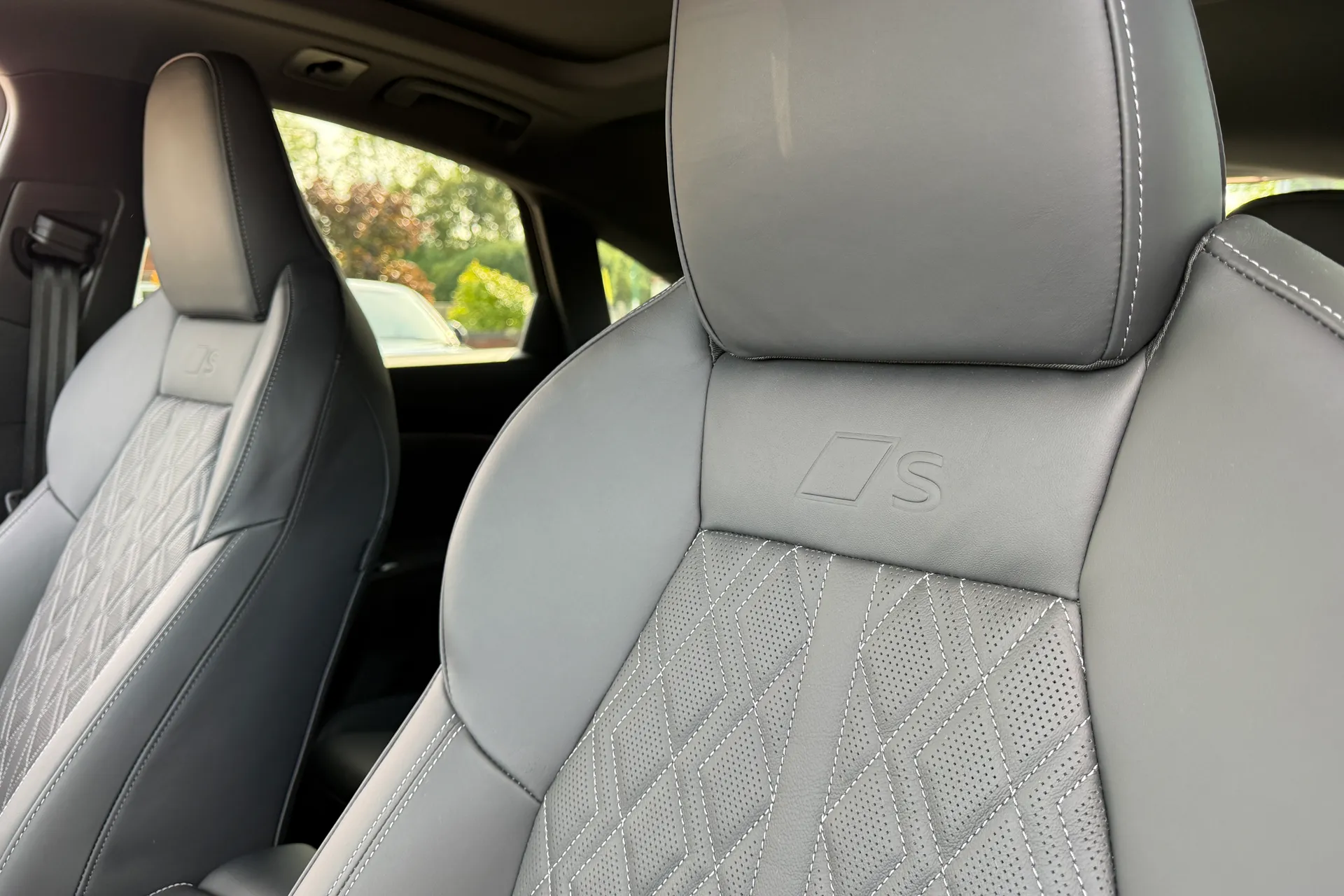 Audi Q5 thumbnail image number 30