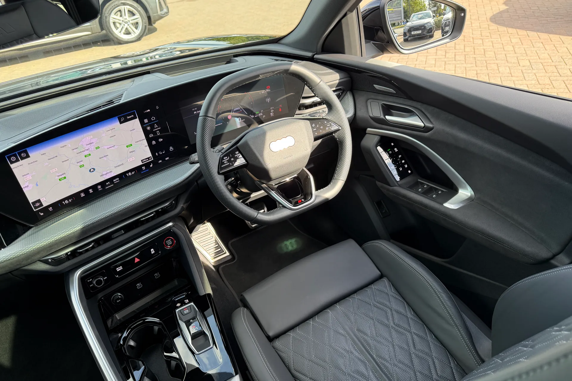 Audi Q5 thumbnail image number 42