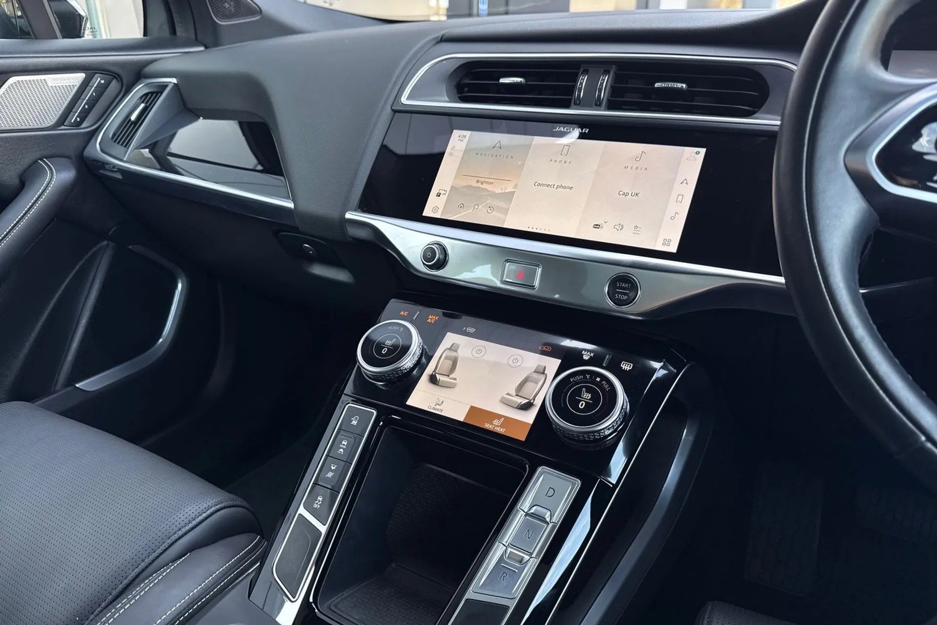 Jaguar I-PACE thumbnail image number 56