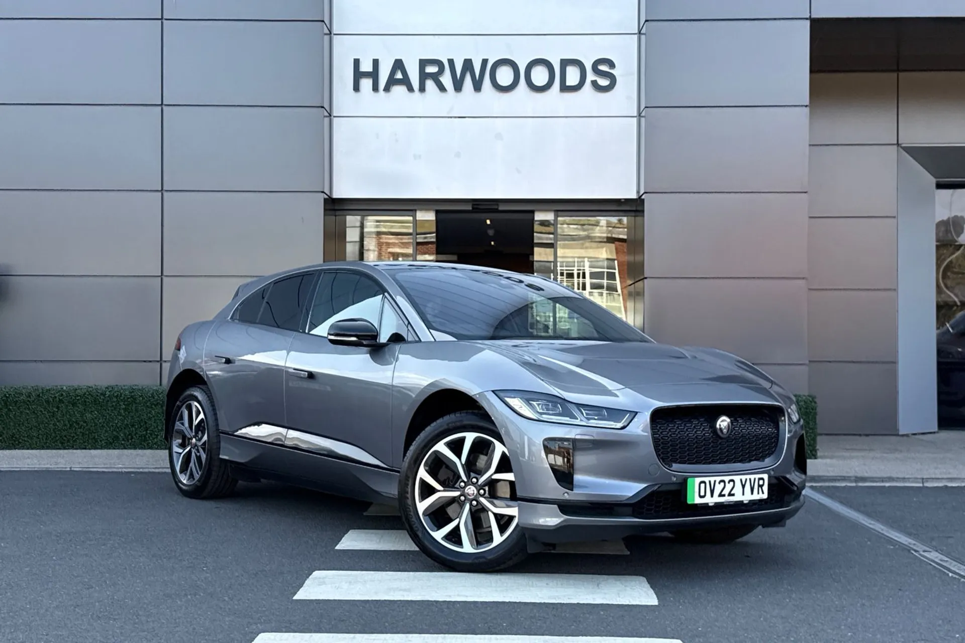 Jaguar I-PACE focused image