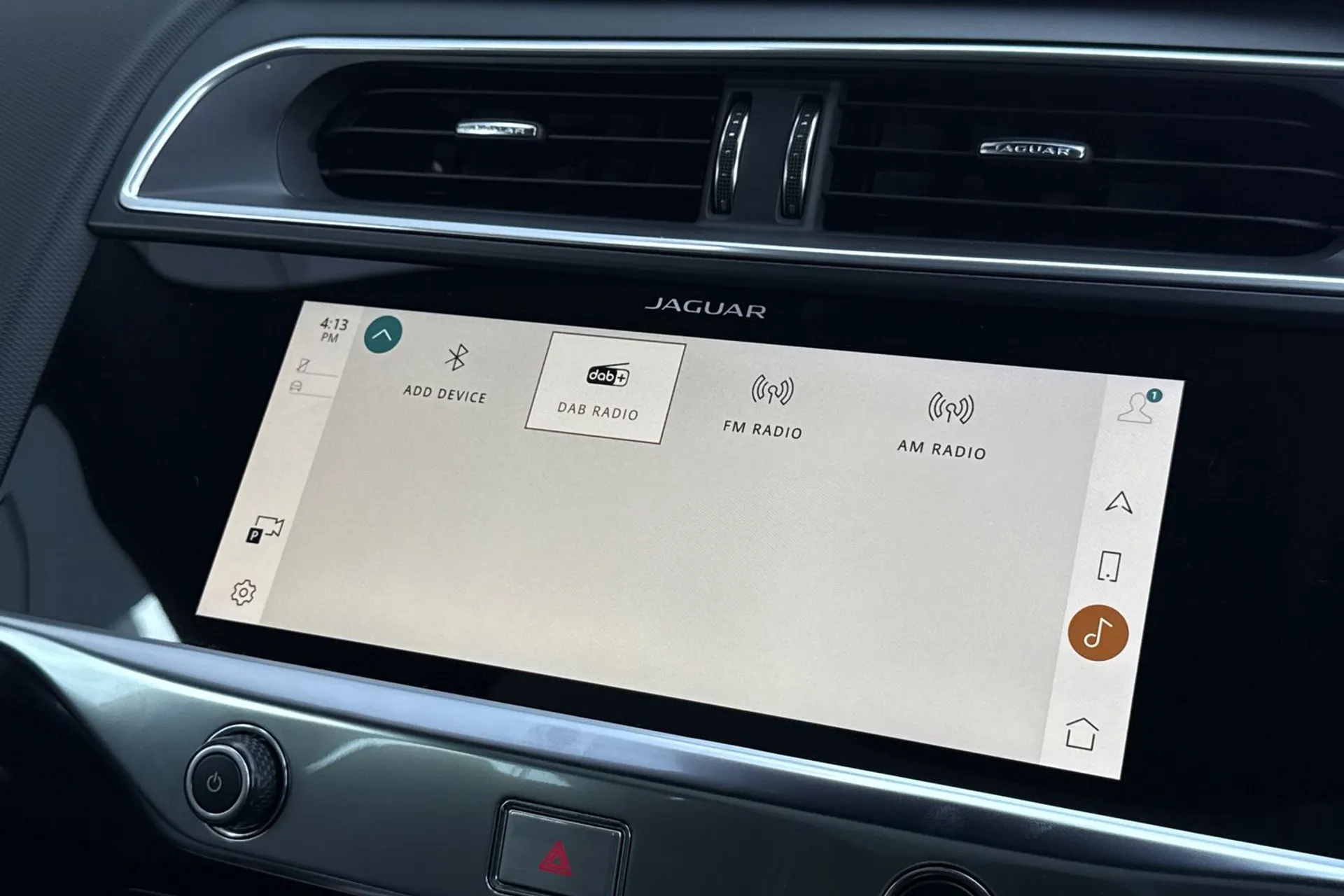 Jaguar I-PACE thumbnail image number 55