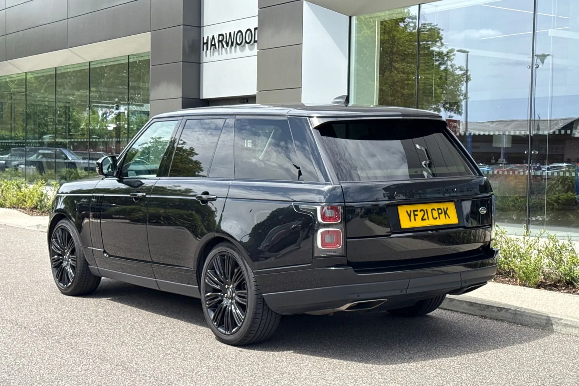 LAND ROVER RANGE ROVER thumbnail image number 14